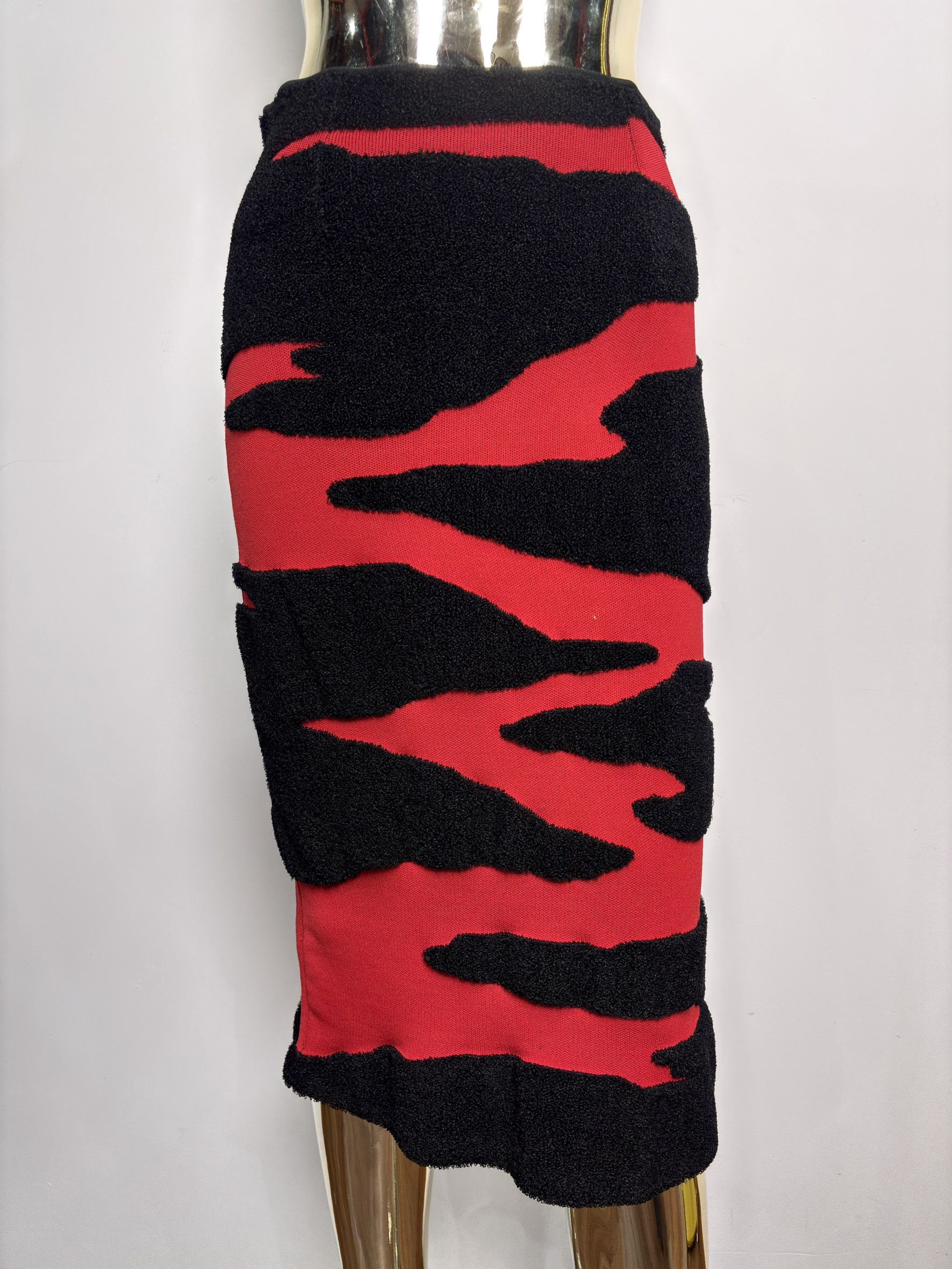 Proenza Schouler Proenza Schouler Red & Black Knit Pencil Skirt Size 28" / US 6 / IT 42 - 1 Thumbnail