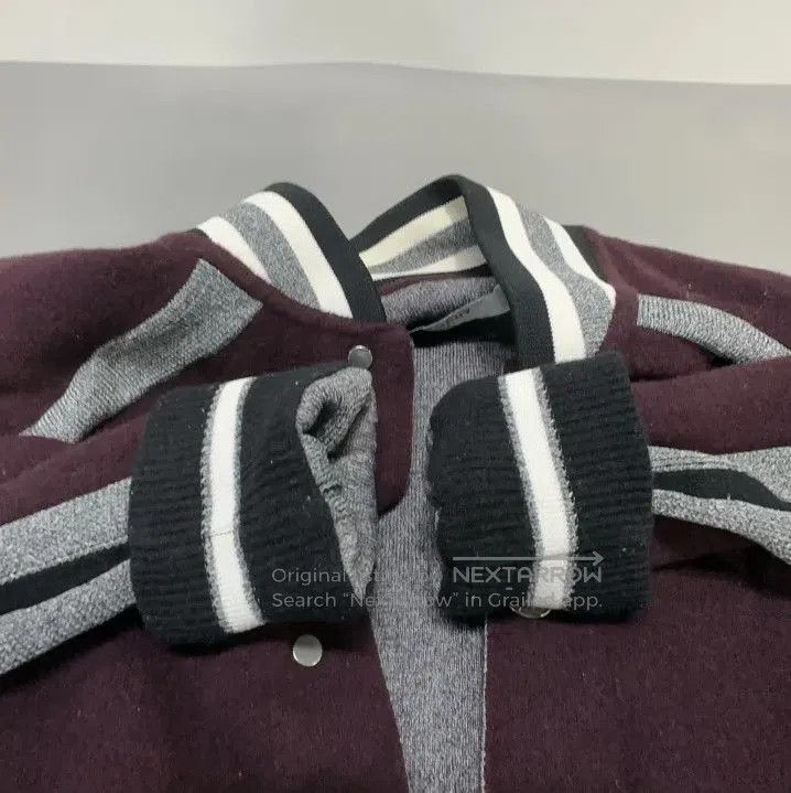 Givenchy Givenchy Unisex Single-Breasted Wool Knit Sweater. Size US S / EU 44-46 / 1 - 6 Thumbnail