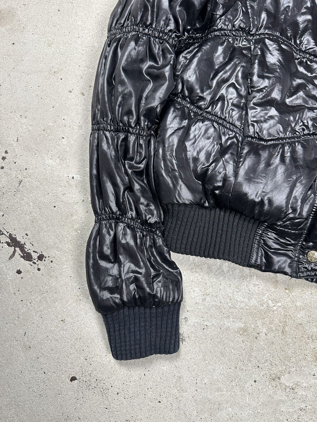 Roberto Cavalli × Vintage Vintage Y2K Roberto Cavalli Faux Fur Black Hooded Bomber Size US S / EU 44-46 / 1 - 4 Thumbnail