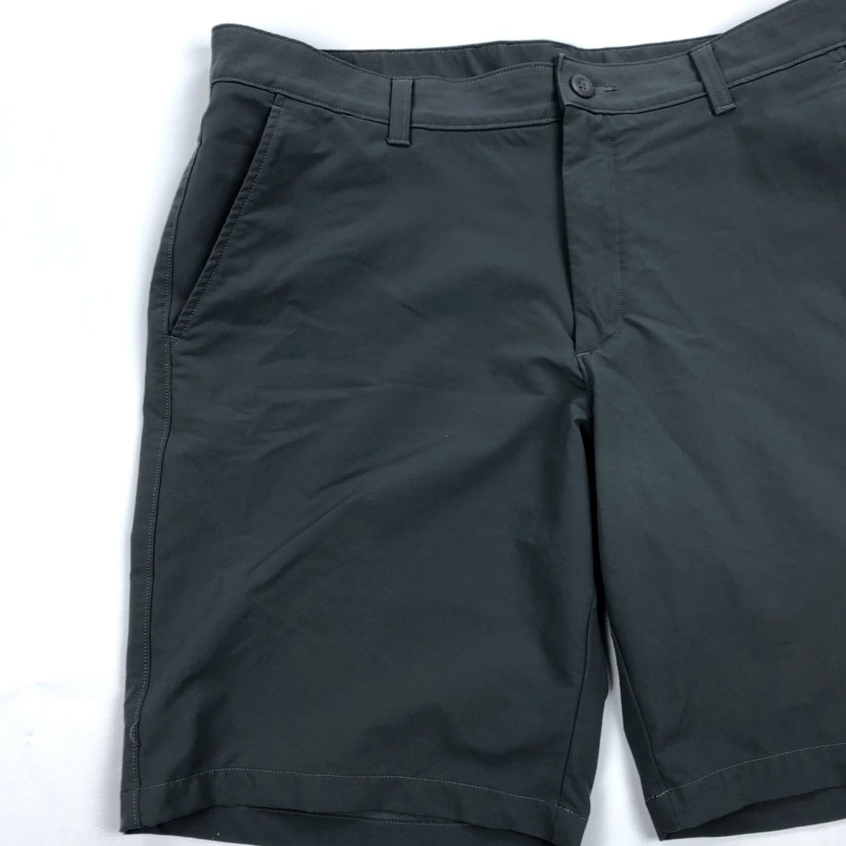 Under Armour Under Armour Mens 38 Activewear Golf Shorts 100% Polyester Gray Performance Size US 38 / EU 54 - 2 Thumbnail