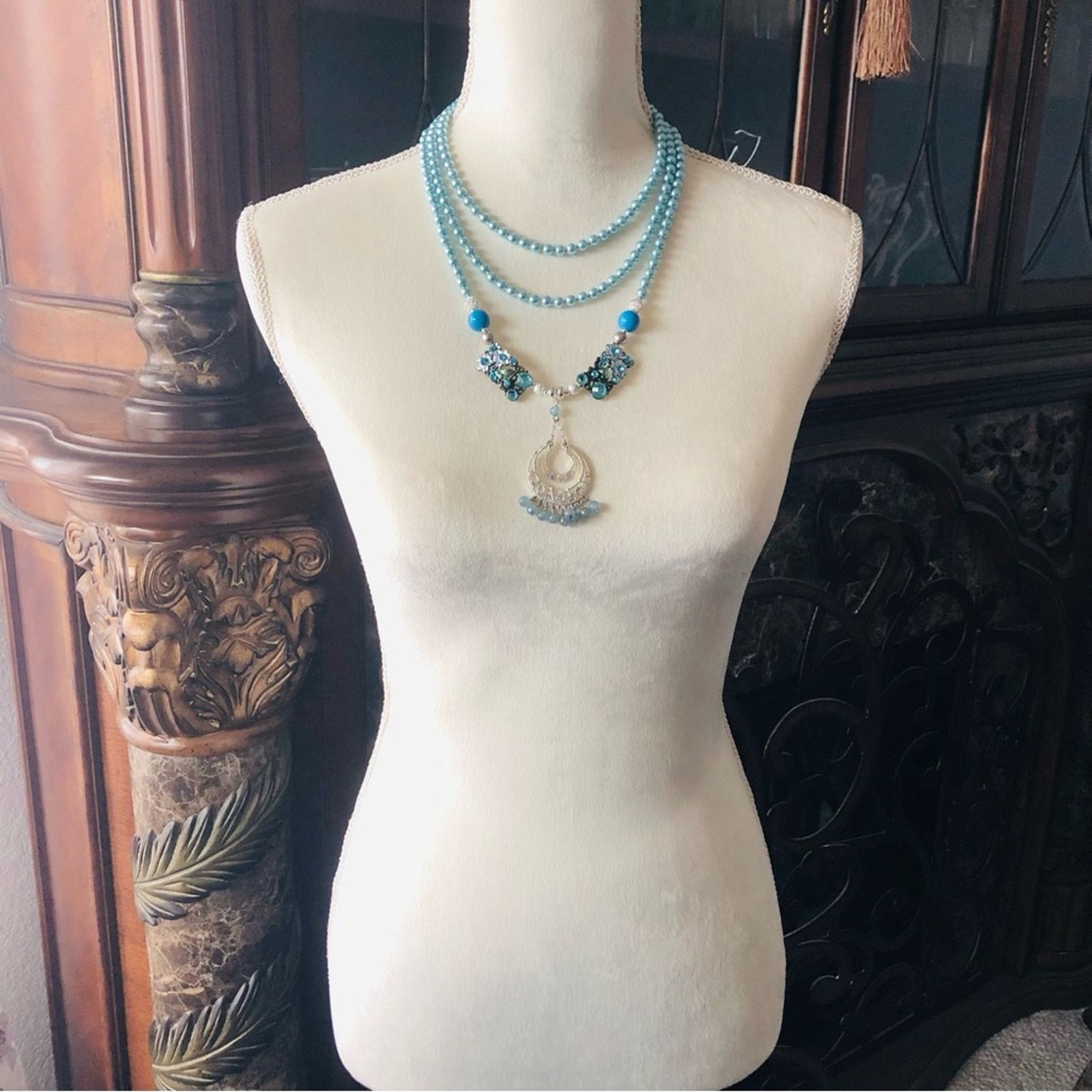 Handmade Handcrafted repurpose blue crystal Pearl necklace Size ONE SIZE - 6 Thumbnail
