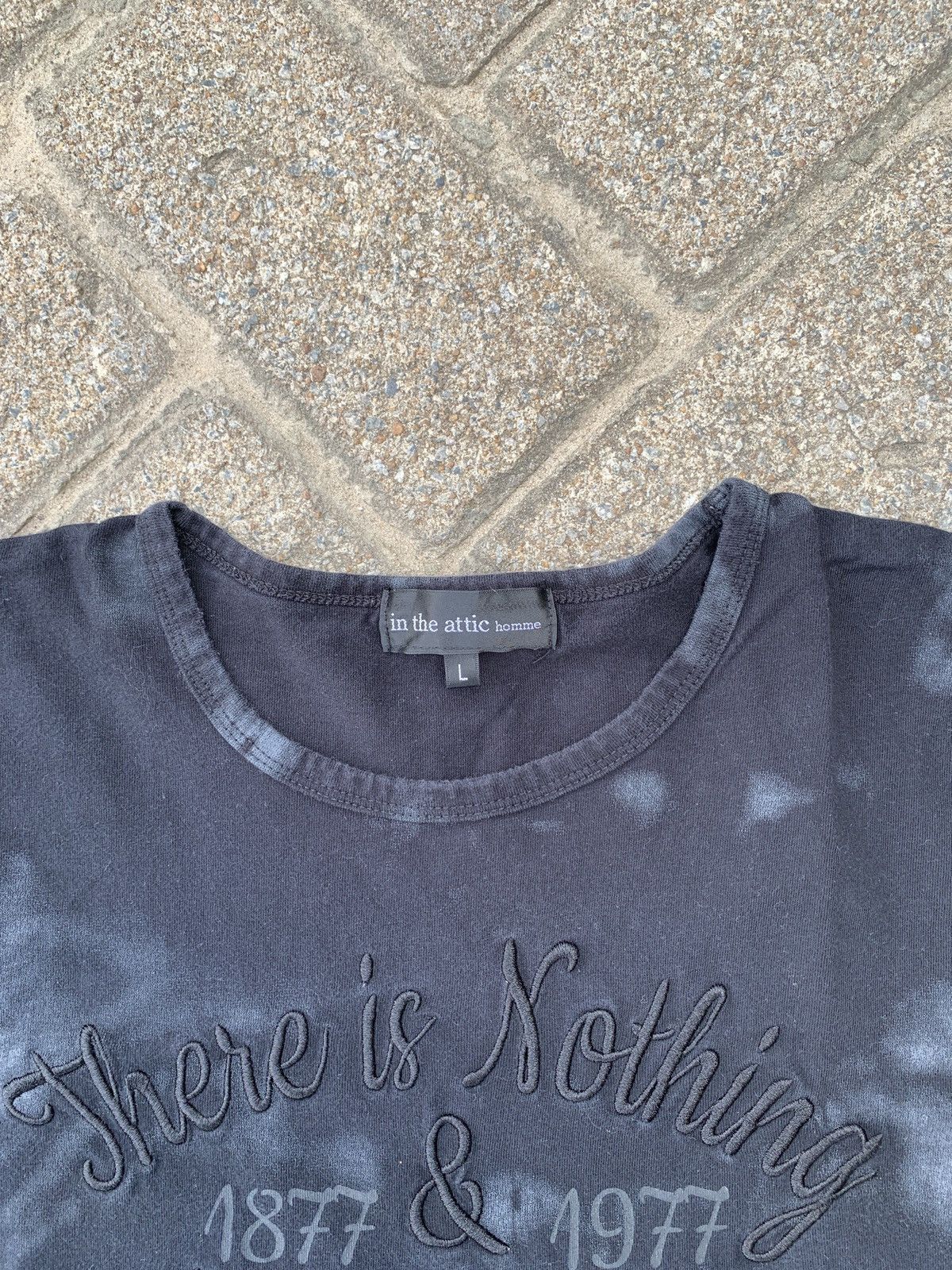 In The Attic In the attic poem long sleeve Size US L / EU 52-54 / 3 - 7 Thumbnail