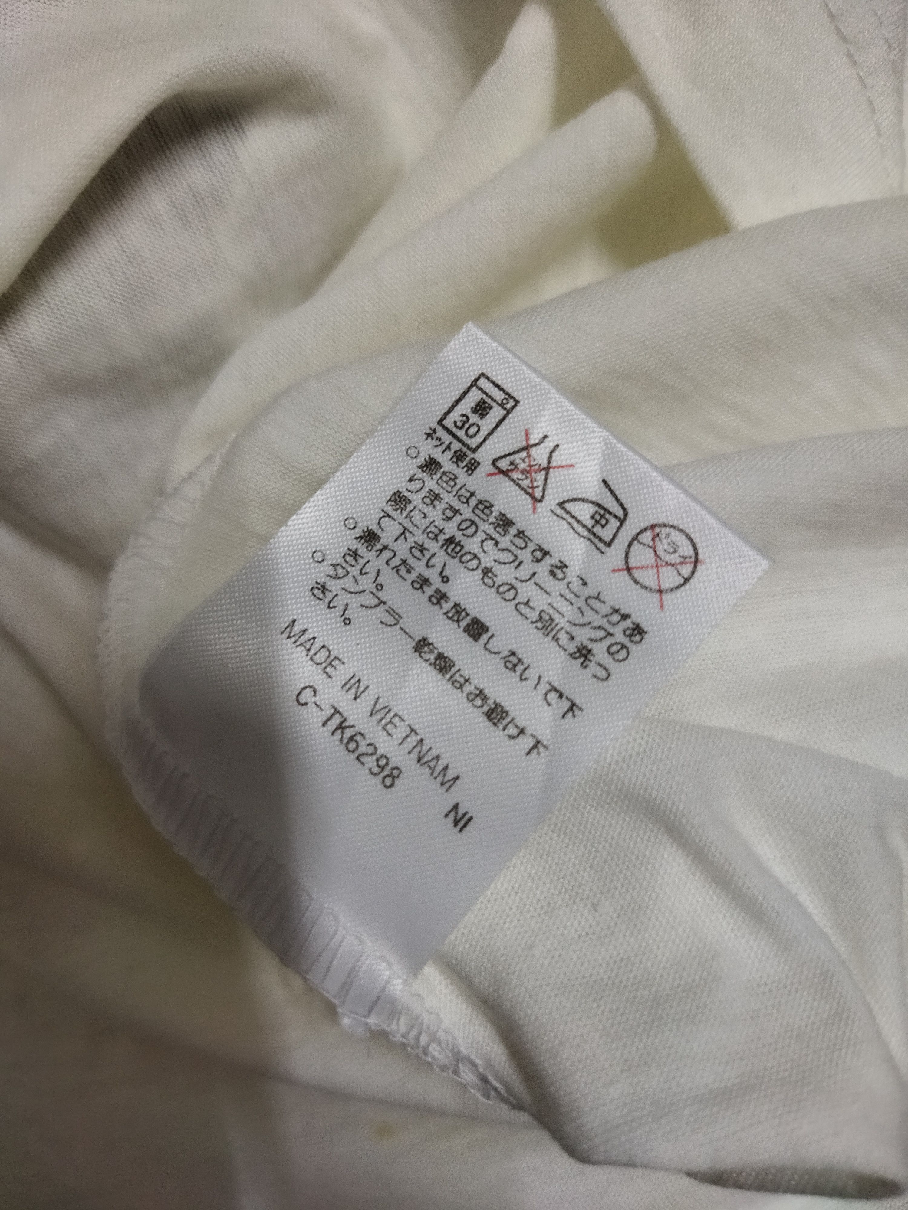 Valentino Vintage Valentino Garavani Tee Size US L / EU 52-54 / 3 - 4 Thumbnail