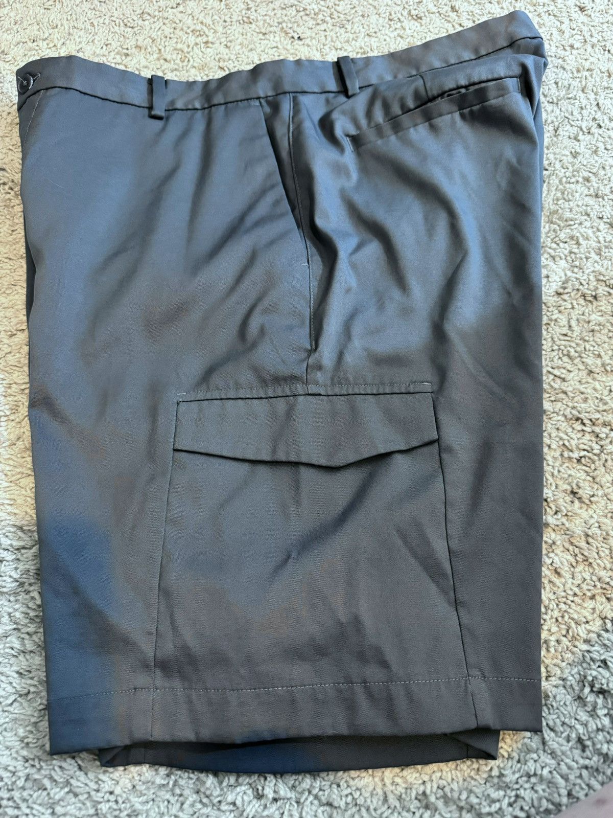 Nike EUC Nike Golf Short in Grey Size US 34 / EU 50 - 9 Thumbnail