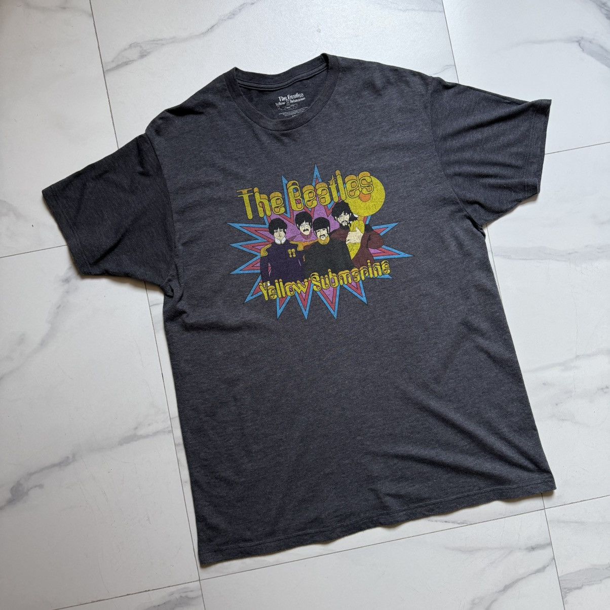 Band Tees The Beatles Yellow Submarine T-Shirt Size US XL / EU 56 / 4 - 3 Thumbnail