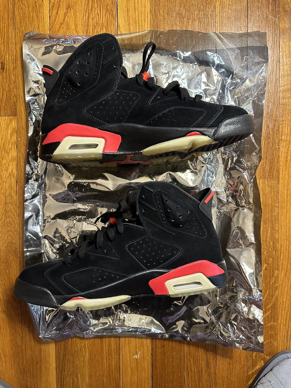 Jordan Brand Jordan 6 varsity red 2010 size 12 Size US 12 / EU 45 - 3 Thumbnail