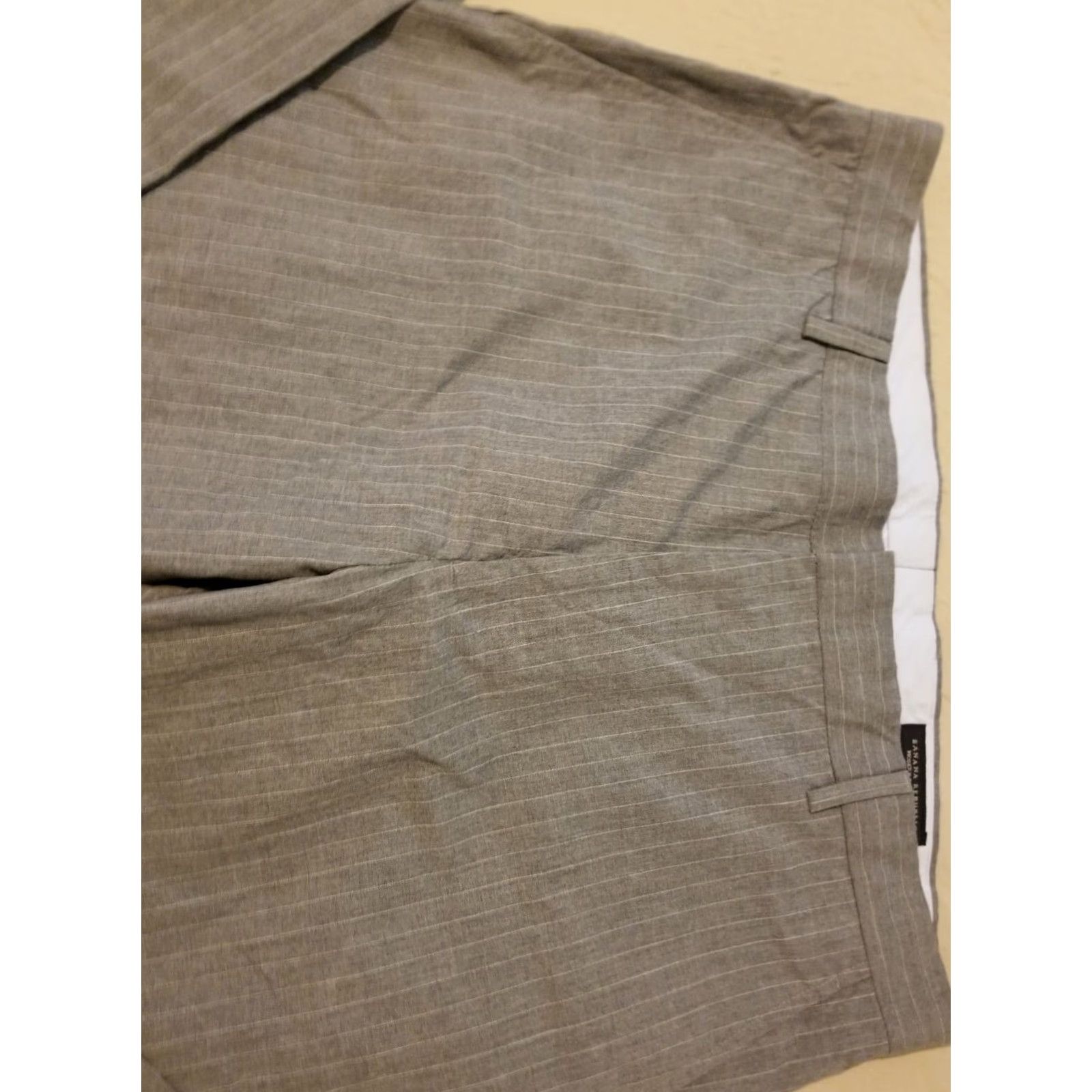 Banana Republic Banana Republic Dress Pants Gray Cotton 35x30 Men Regular Inseam 30 Slack Chino Trouser Size US 35 - 4 Thumbnail