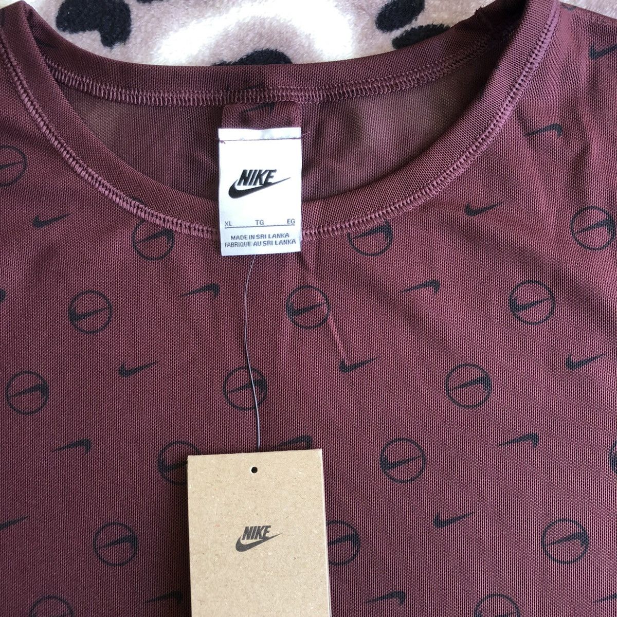 Nike Authentic Nike NSW Sheer Top Size XL / US 12-14 / IT 48-50 - 3 Thumbnail