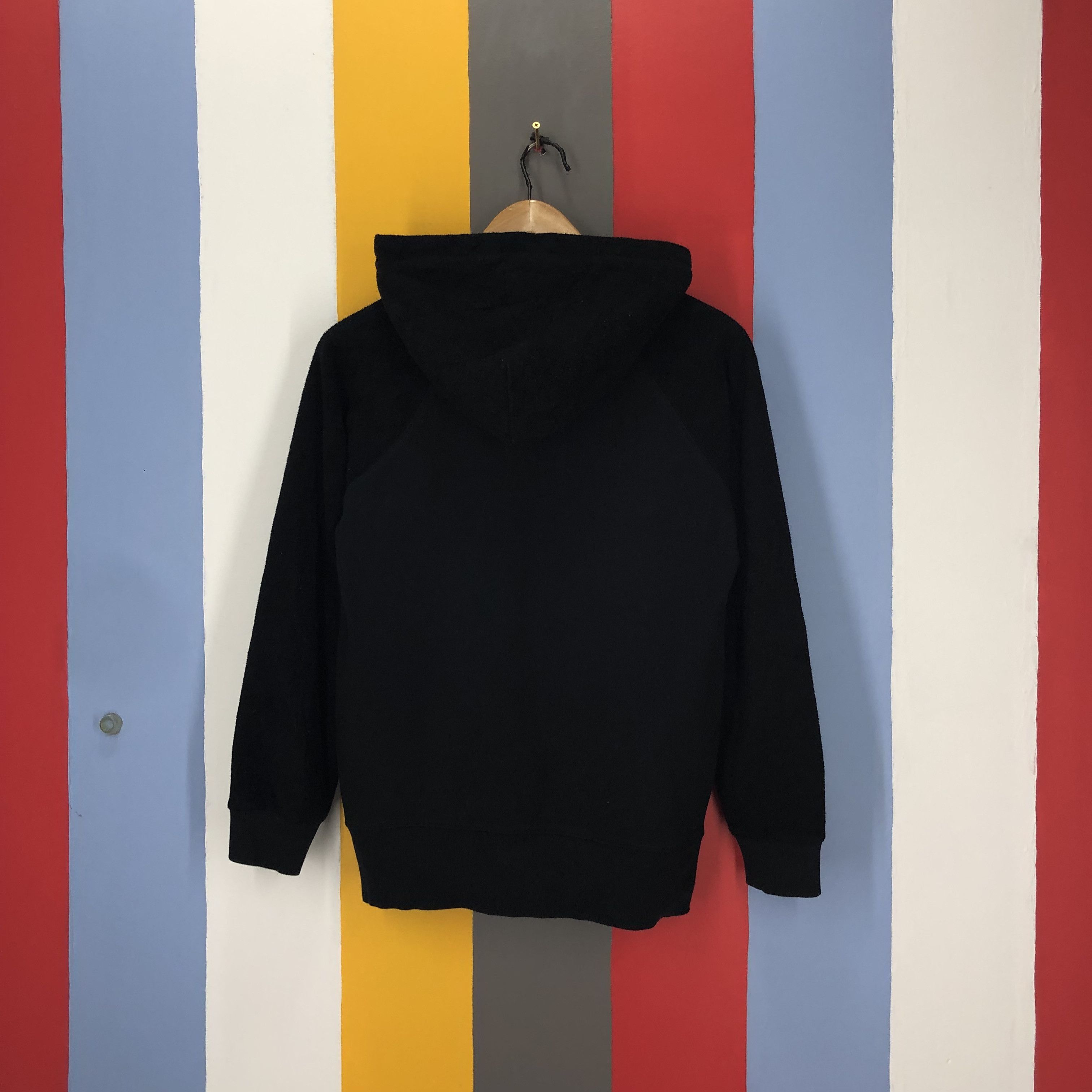 Uniqlo UNIQLO x LISA DARSON Hoodie Pullover #1669/04 Size US S / EU 44-46 / 1 - 7 Thumbnail