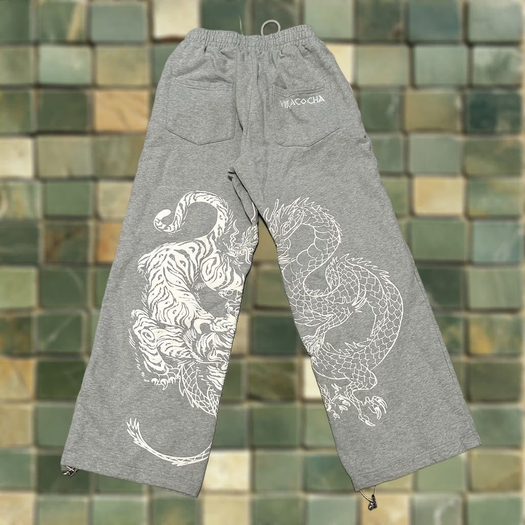 Vintage VIRACOCHA Sweatpants Textured Dragon Design Y2K Grunge Baggy Small Gray Men Regular S Size US 29 - 1 Thumbnail
