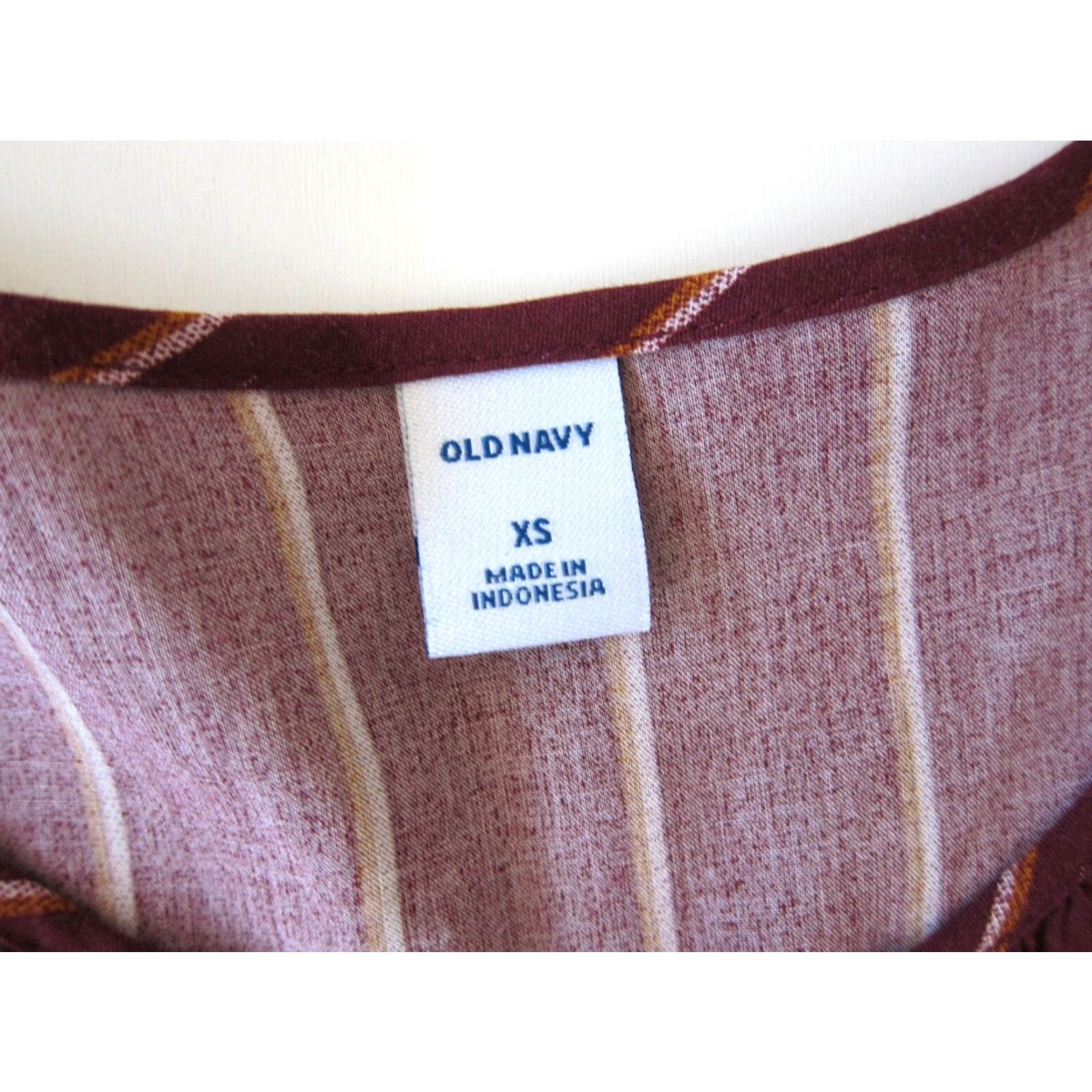 Old Navy Old Navy 100% Rayon Maroon Red Yellow Stripe Long Sleeve Sheath Tunic Dress XS Dress Size XS / US 0-2 / IT 36-38 - 4 Thumbnail