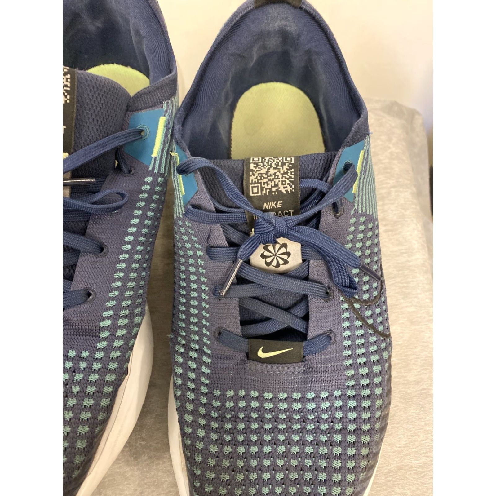 Nike Nike Interact Run Men Sneaker College Navy Teal 11 US/UK 45 EU FlyKnit 403 FD2291-403 Size US 10 / EU 43 - 5 Thumbnail