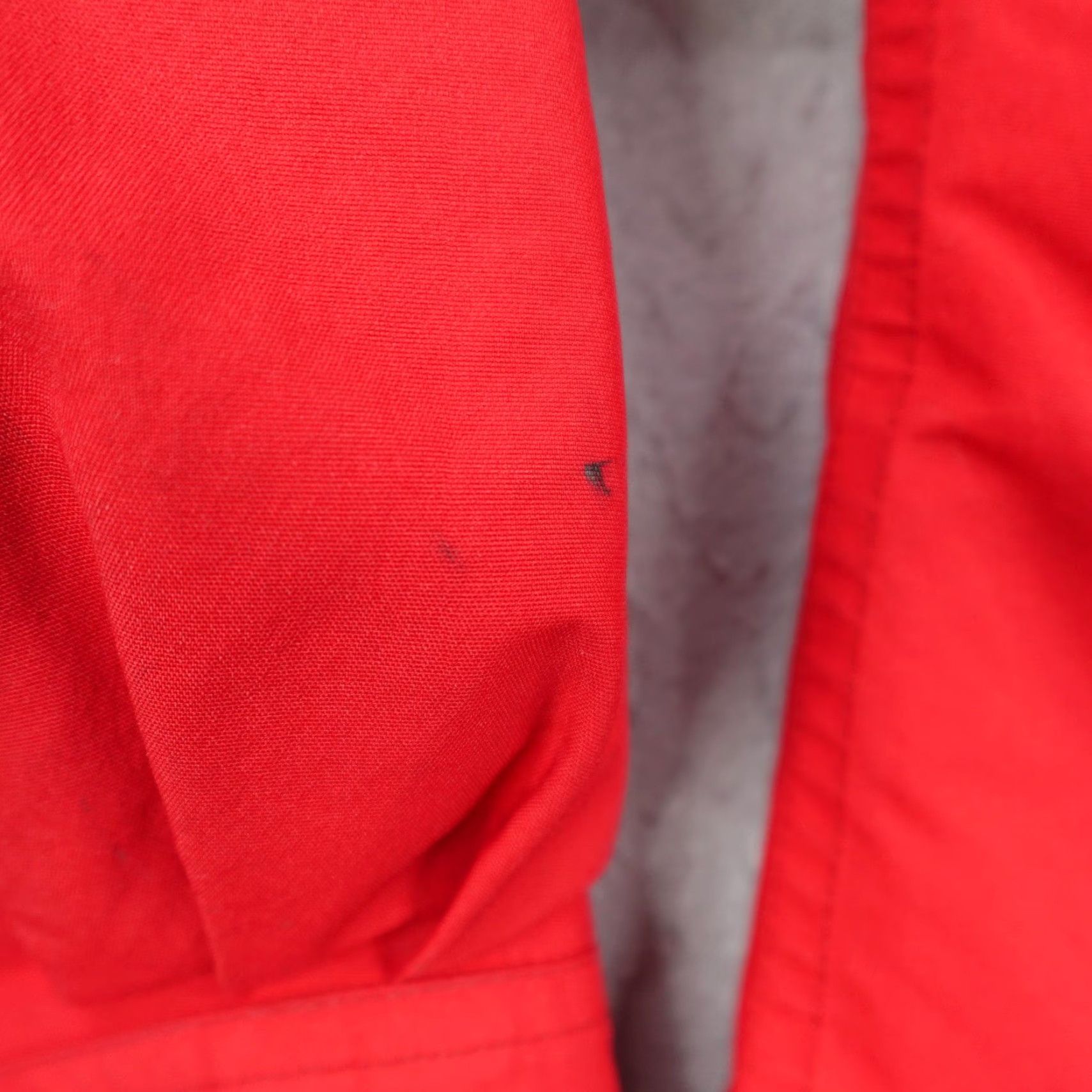 Vintage VINTAGE Cabela's Jacket Womens Small Red Waterproof Thinsulate Parka Quilted 80s Parka Jacket Red 80s Vintage Womens Small Size S / US 4 / IT 40 - 5 Thumbnail