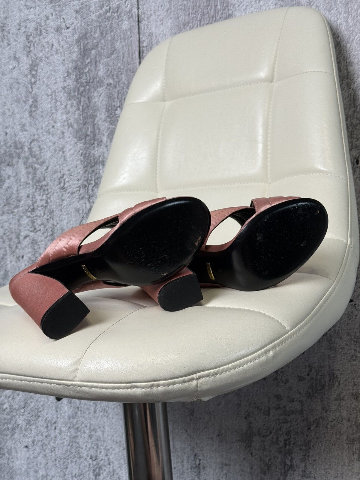 Gucci Gucci Crossover Satin Quilted Mule Sandals Block Heel Slides Size US 9 / IT 39 - 21 Thumbnail