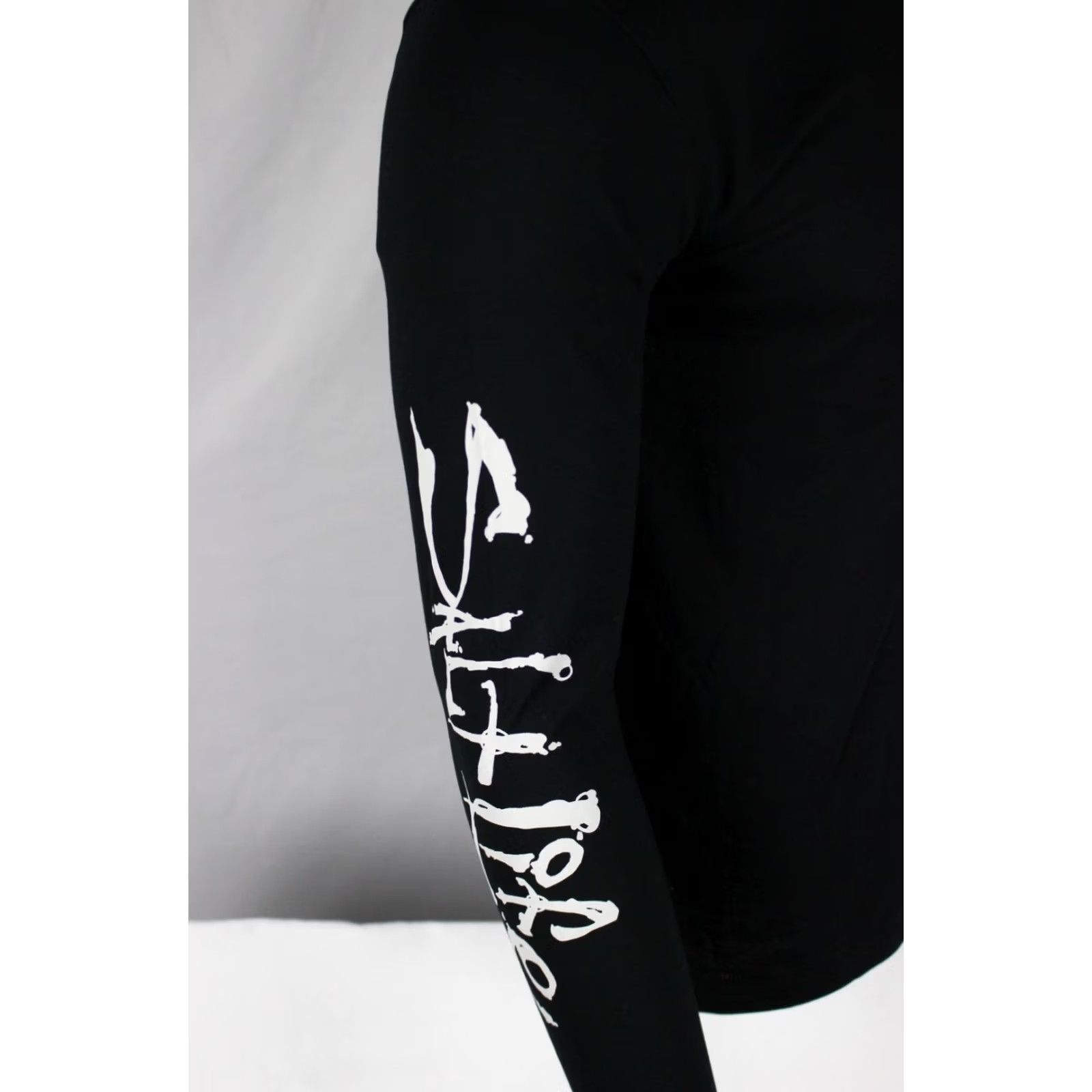 Vintage Salt Life Men's Secret Spot Graphic Long Sleeve Pocket T Shirt M Black Shirt Mens Adult Medium Black Graphic Print Fish Logo Crew Neck Size US M / EU 48-50 / 2 - 4 Thumbnail