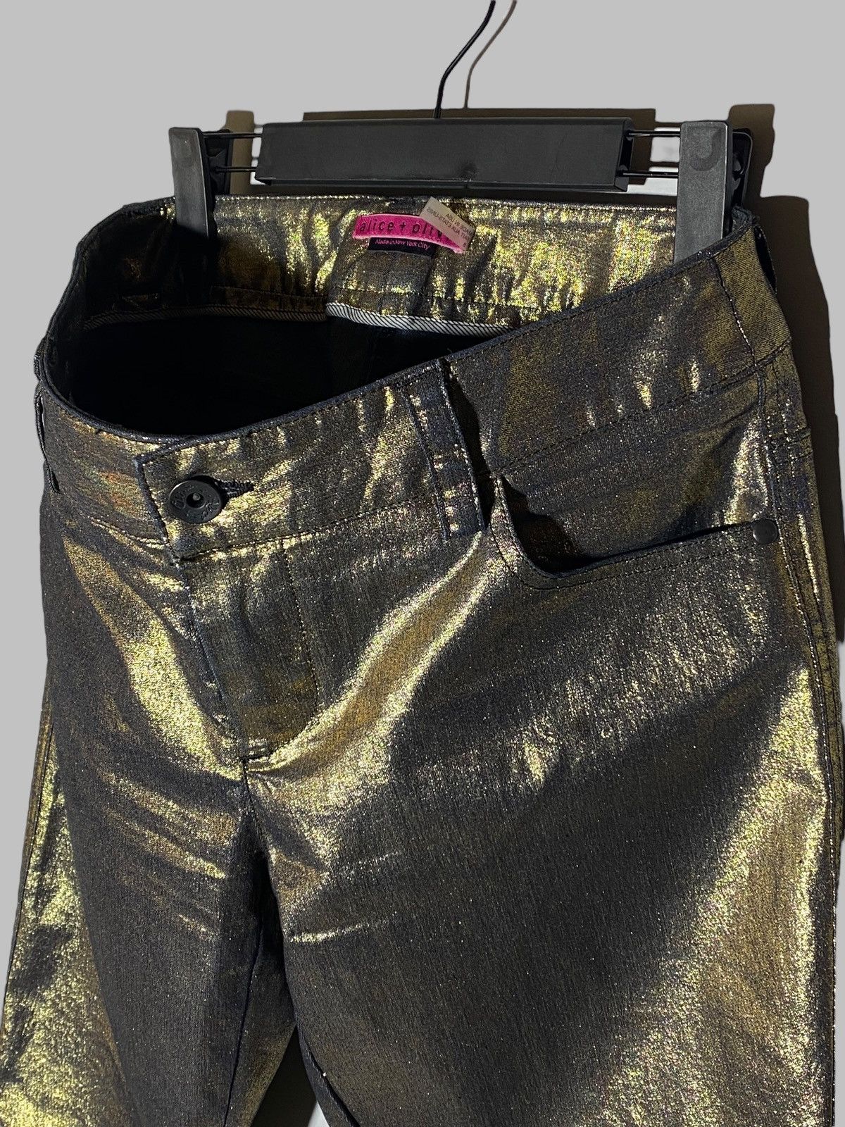 Alice + Olivia Alice + Olivia Shimmer Gold Women’s Pants Made In USA Size 30" / US 8 / IT 44 - 15 Thumbnail