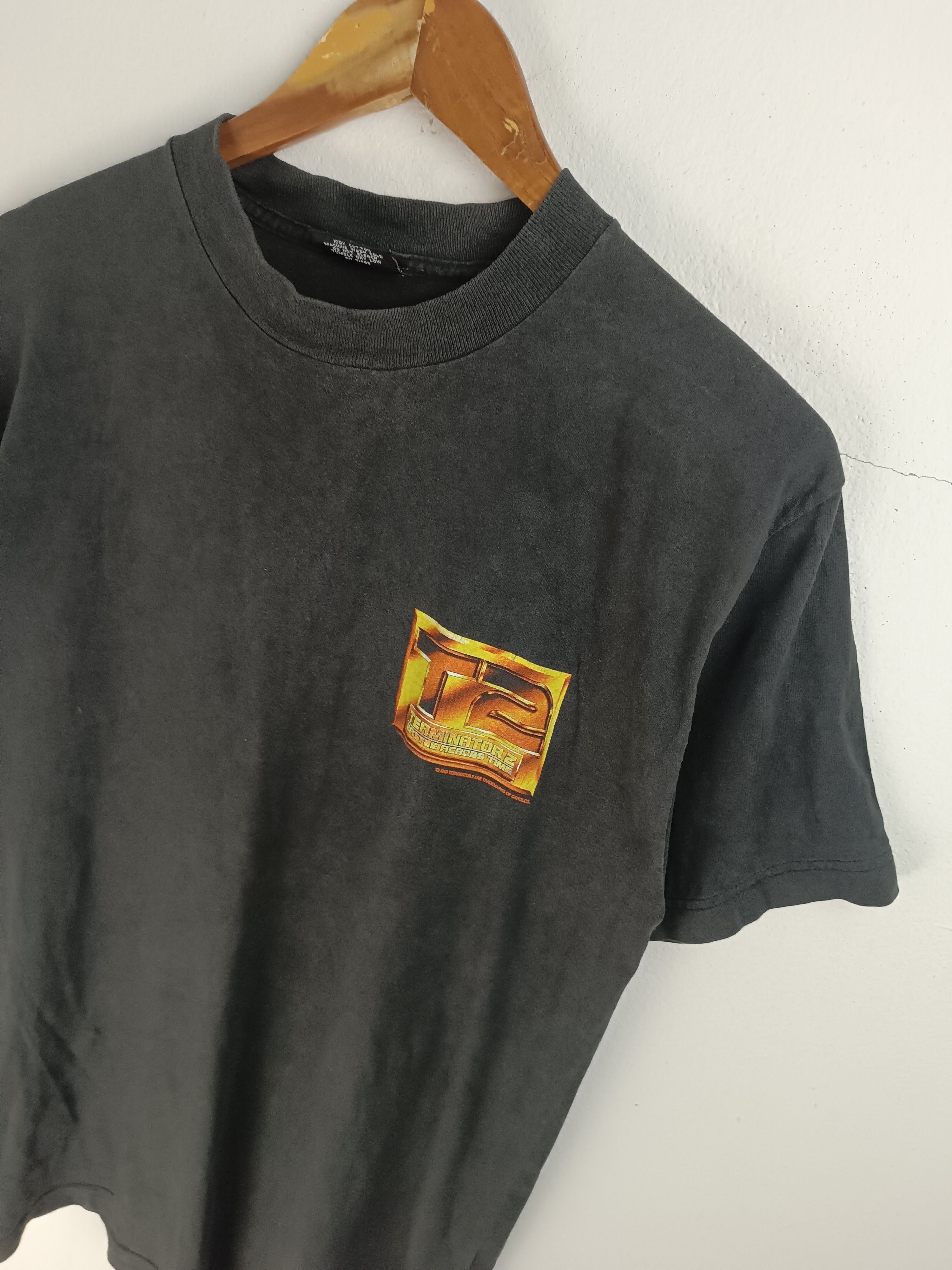 Vintage VINTAGE 90'S TERMINATOR 2 BATTLE ACROSS TIME FADED VERY RARE Size US M / EU 48-50 / 2 - 5 Thumbnail