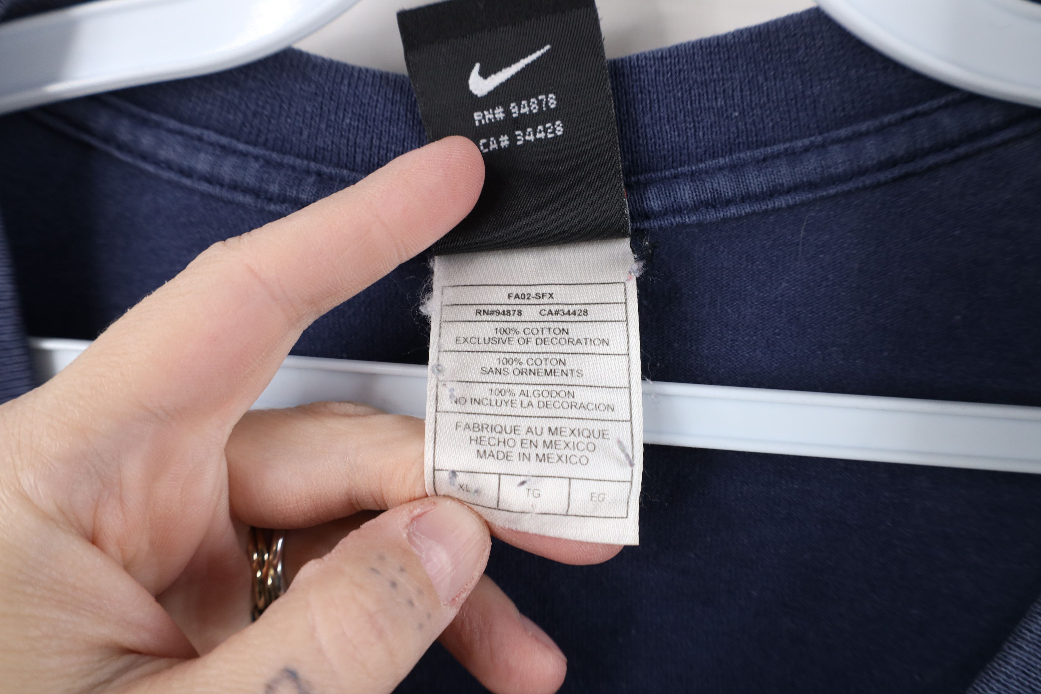 Nike Vintage Nike Scott Mini Swoosh Long Sleeve T-Shirt Blue Size US XL / EU 56 / 4 - 8 Thumbnail