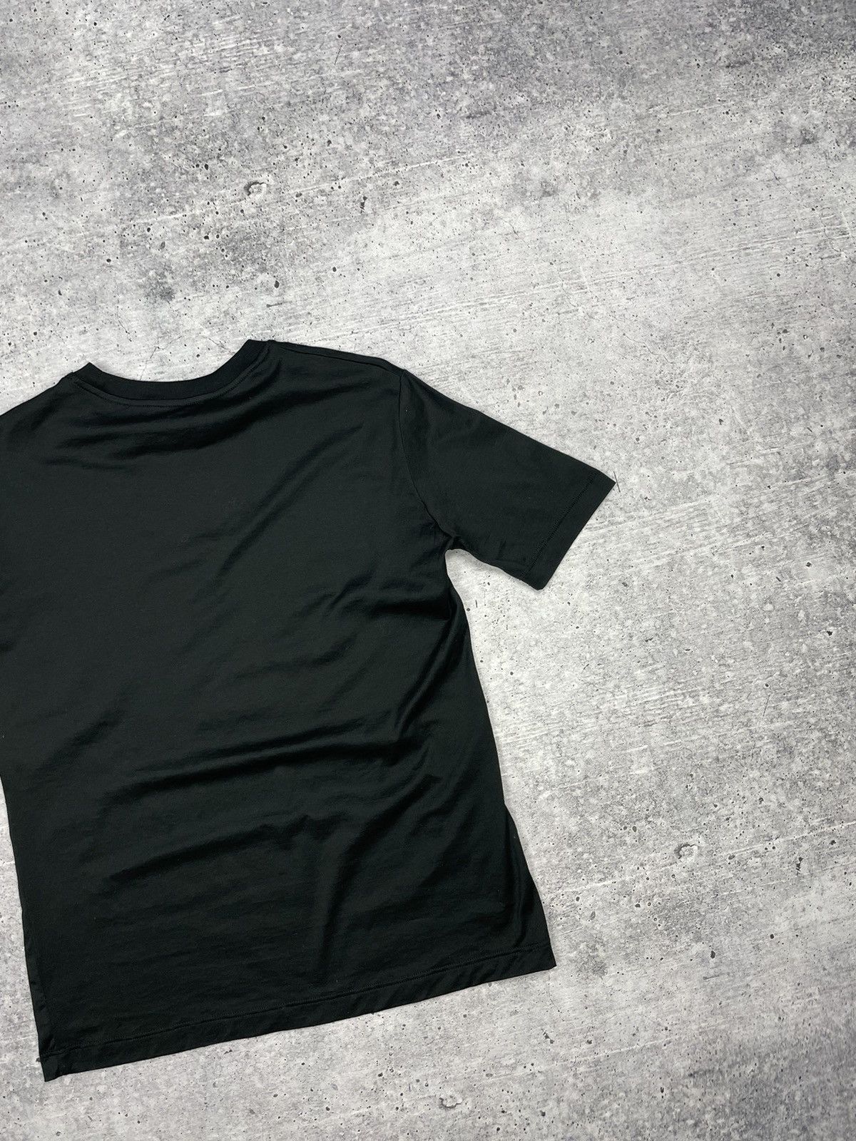 Prada Vintage Prada Milano Black Classic Luxury Rare T- Shirt Tee Size XS / US 0-2 / IT 36-38 - 19 Thumbnail