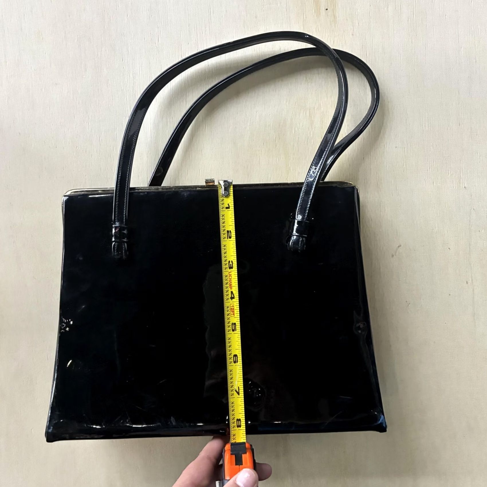 Vintage Vintage 60s Top Handle Bag Womens Small Black Vinyl Kiss Lock Gold Hardware Size S / US 4 / IT 40 - 6 Thumbnail