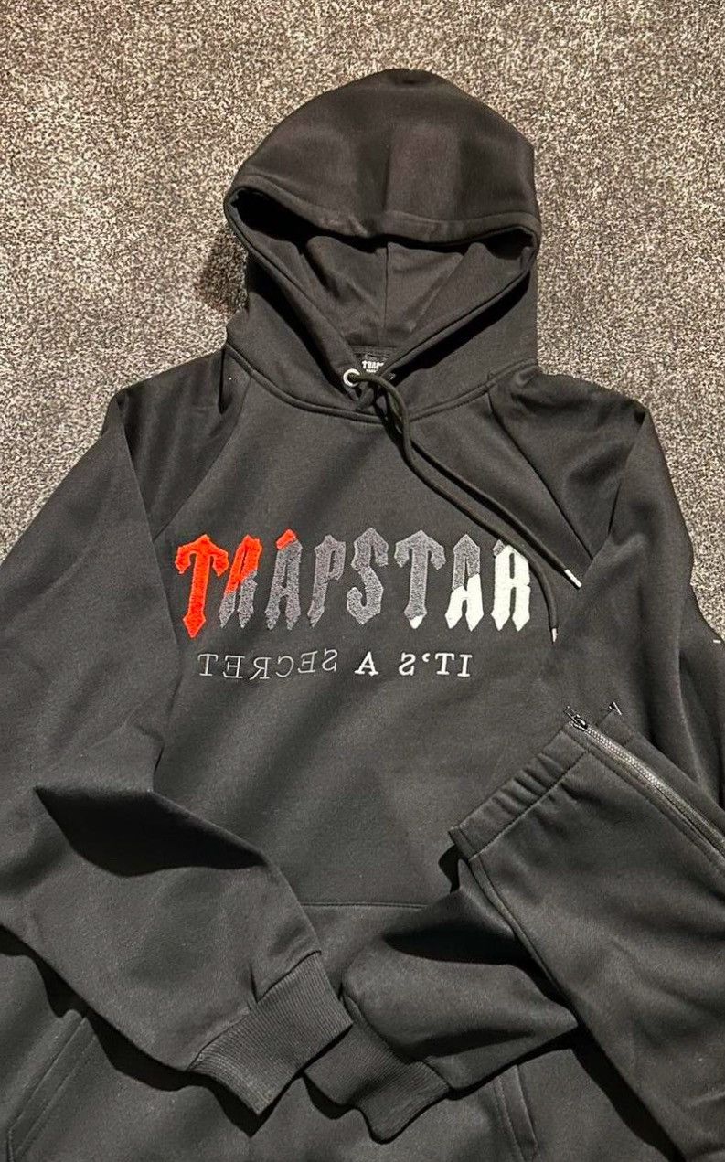 Trapstar London Trapstar Chenille Decoded Hoodie Size US S / EU 44-46 / 1 - 1 Preview