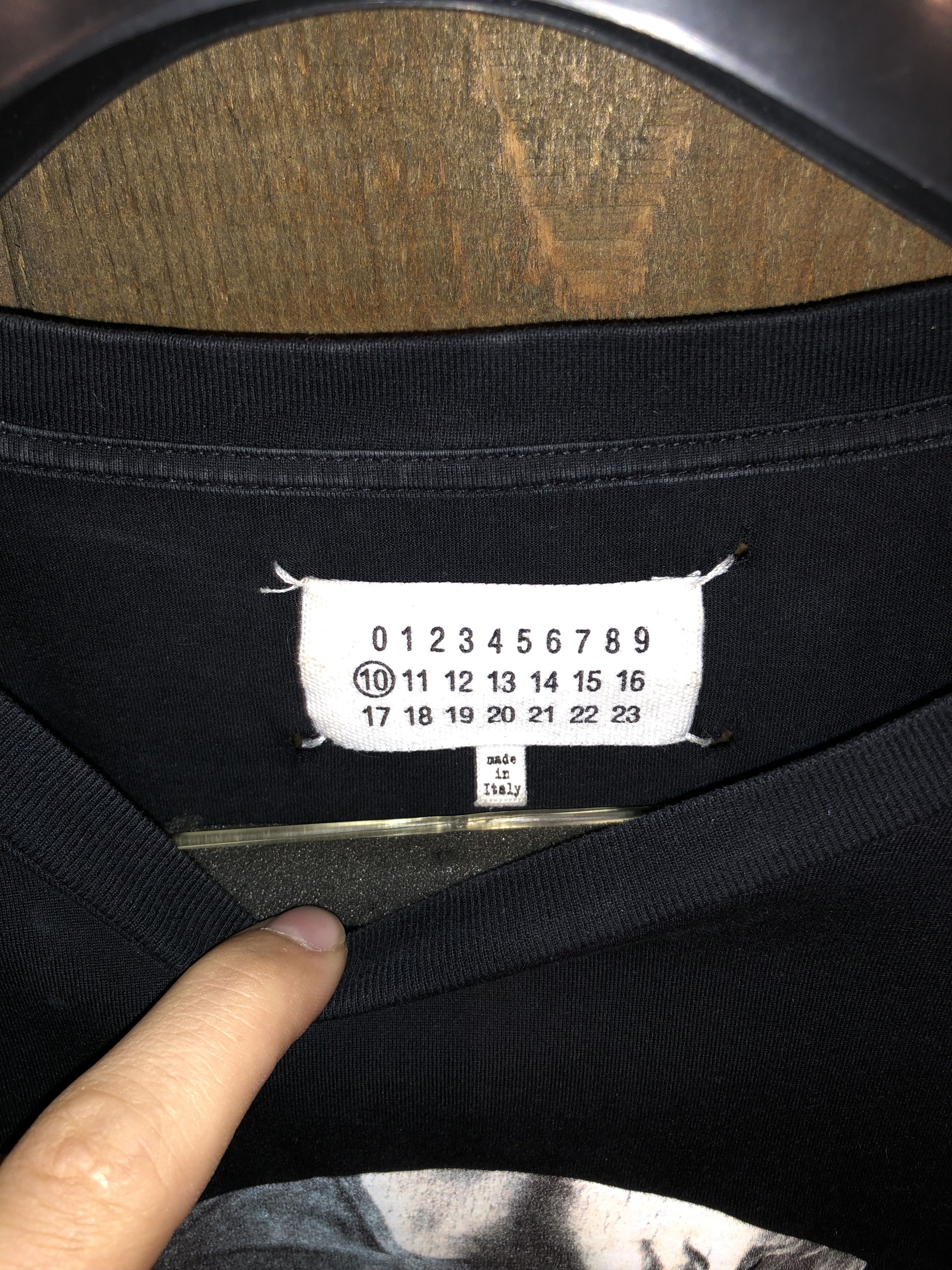 Maison Margiela Authentic Maison Margiela Graphic (Line 10) - Size 50 Size US M / EU 48-50 / 2 - 2 Thumbnail