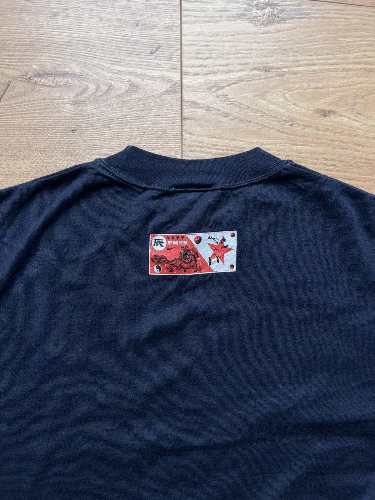 Nike 90’s NIKE JAPAN DRAGON TEE RETRO Y2K RARE VINTAGE SWOOSH Size US L / EU 52-54 / 3 - 6 Thumbnail