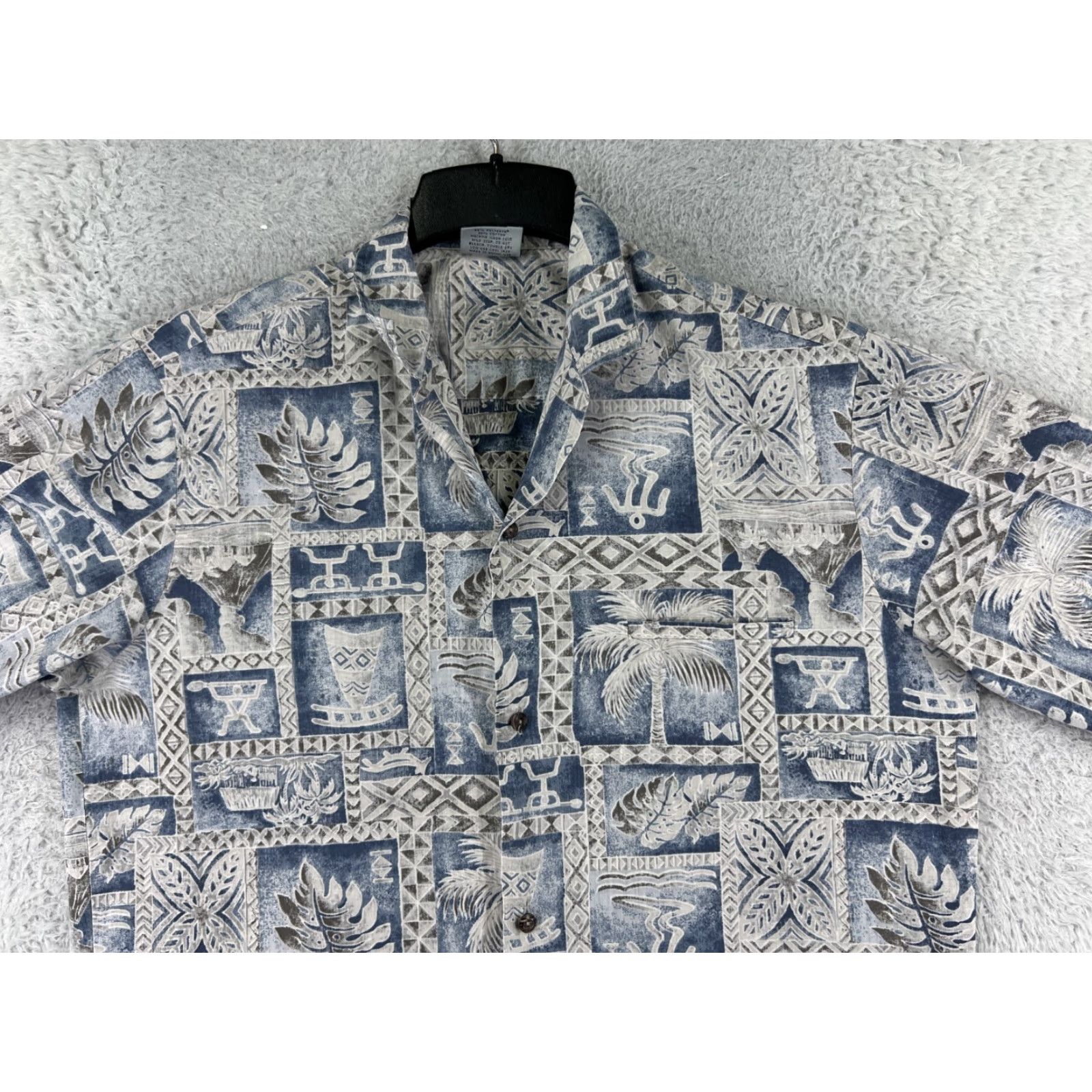 Vintage VINTAGE Royal Creations Shirt Mens Large Blue Hawaiian Tile Pattern Polyester Blend Size US L / EU 52-54 / 3 - 7 Thumbnail