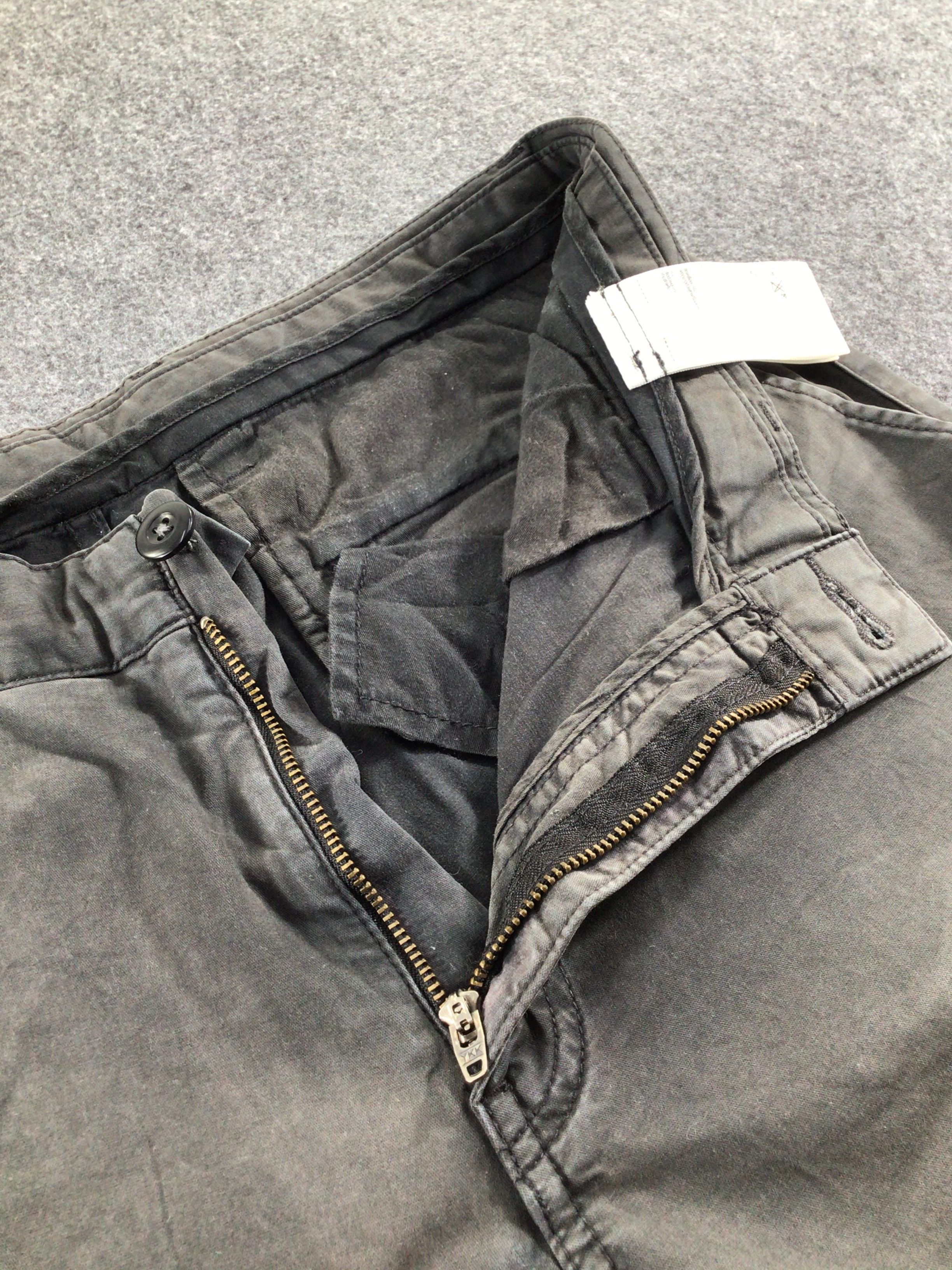 Uniqlo Uniqlo Multi Pocket Cargo Pant-J184 Size US 33 - 5 Thumbnail