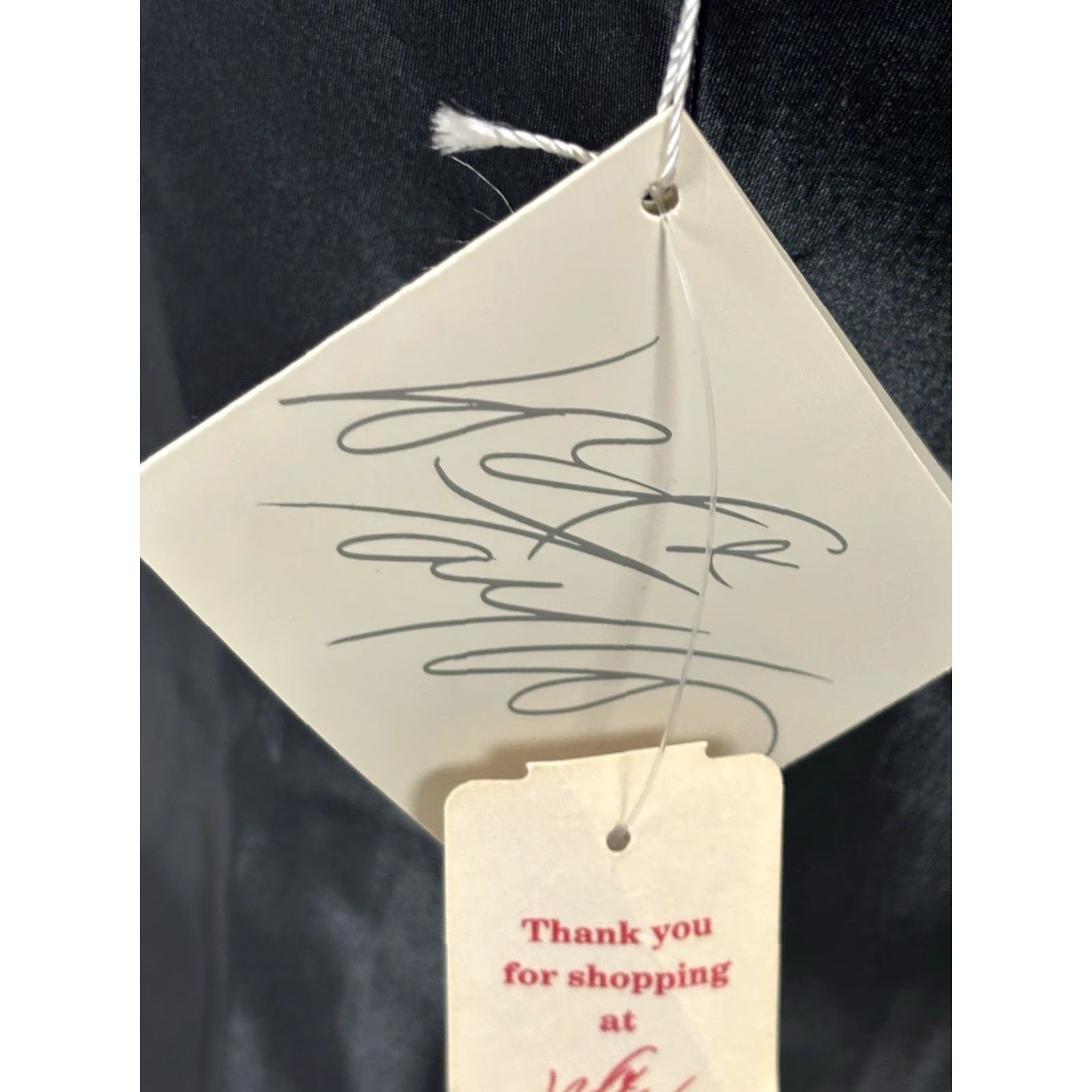 Lord & Taylor VINTAGE NEW! Lord & Taylor Satin Cami Tank Top Sz Medium Women’s Black Size M / US 6-8 / IT 42-44 - 7 Thumbnail