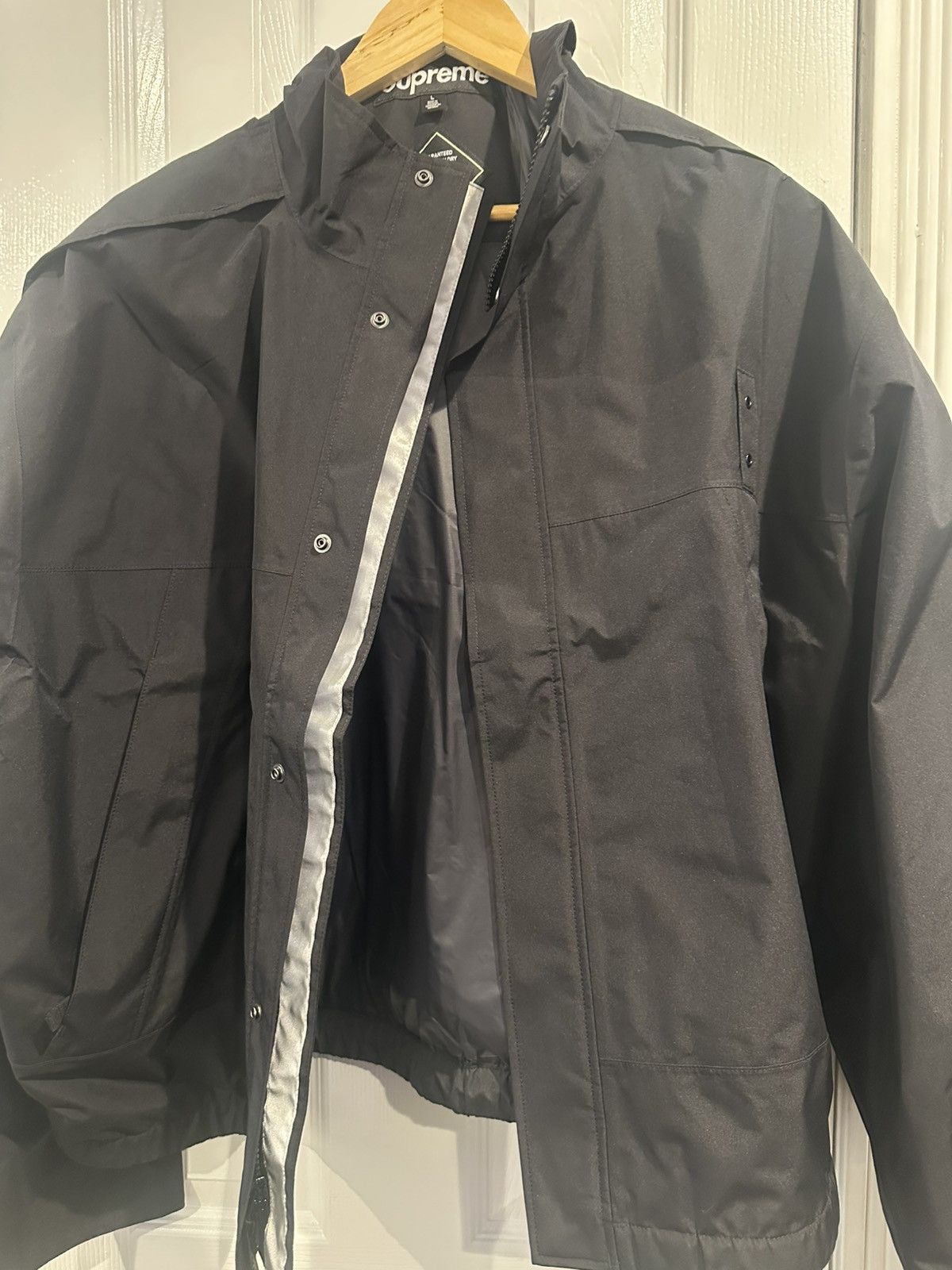 Supreme Supreme Goretex rain jacket Size US L / EU 52-54 / 3 - 1 Thumbnail