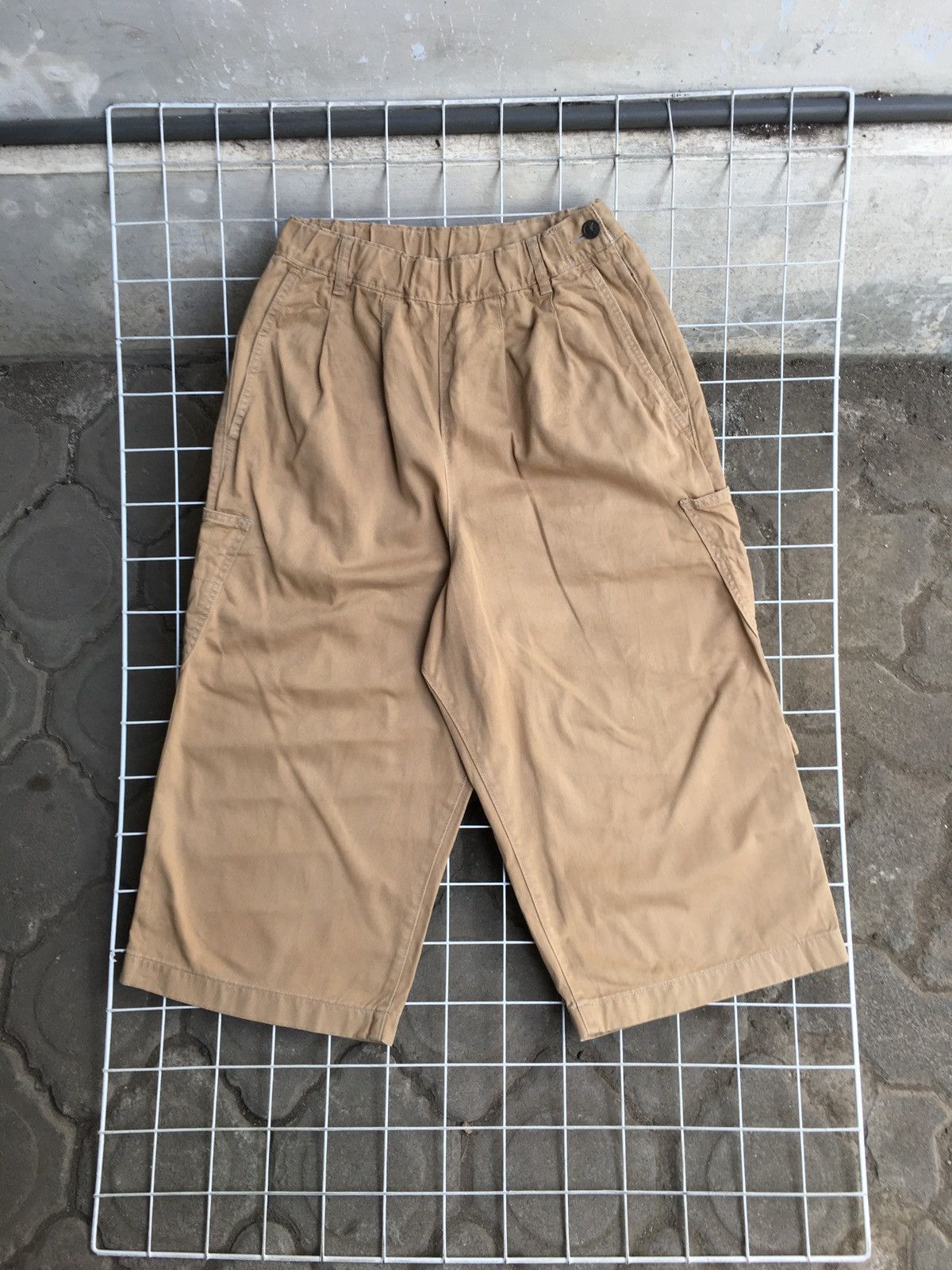 Issey Miyake Issey Miyake Mercibeaucoup wide cropped cargo Pants Size US 28 / EU 44 - 1 Thumbnail