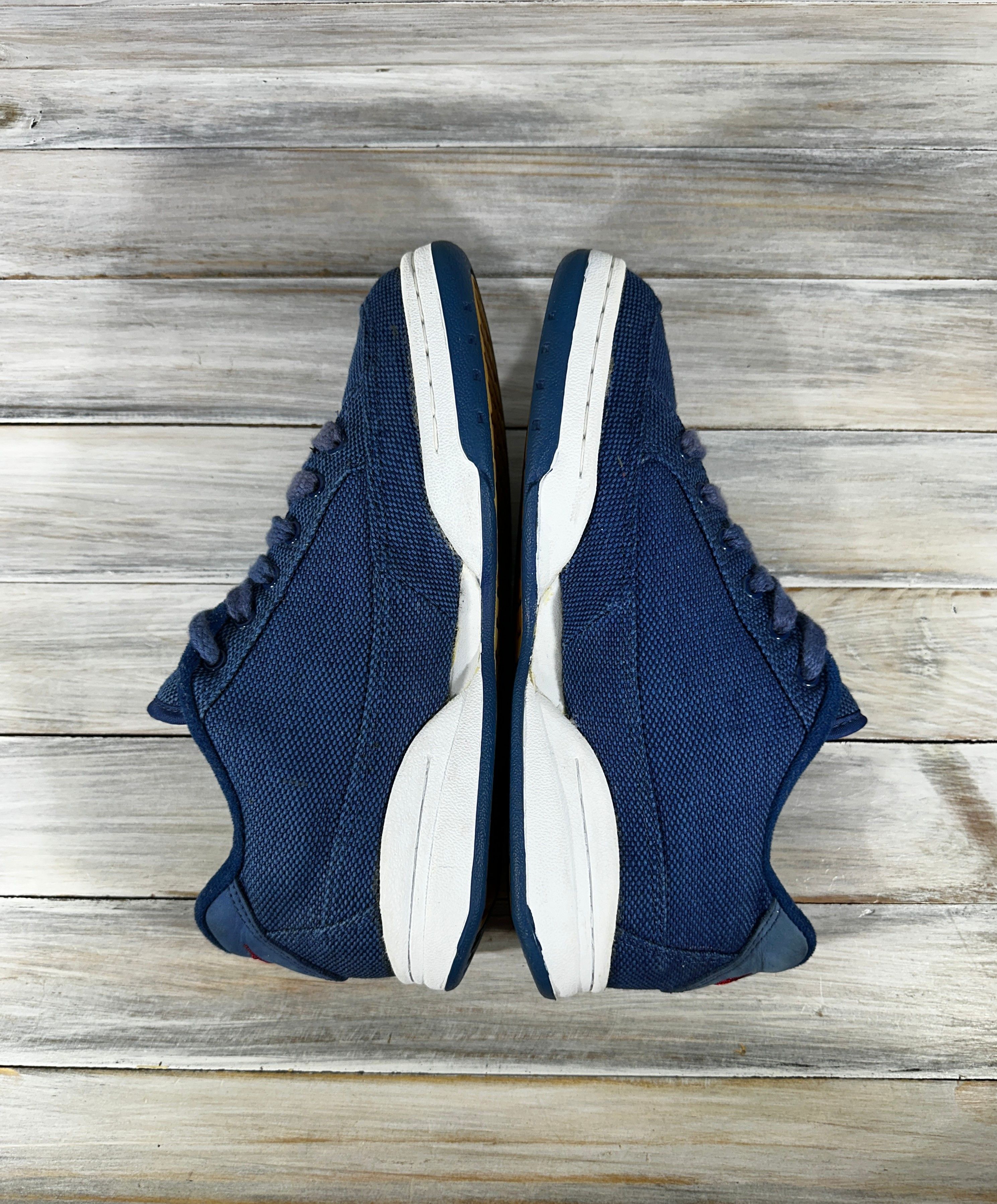 Nike Vintage Nike GTS Canvas Unisex Sneakers Navy Very Rare Retro Size US 7 / EU 40 - 22 Thumbnail