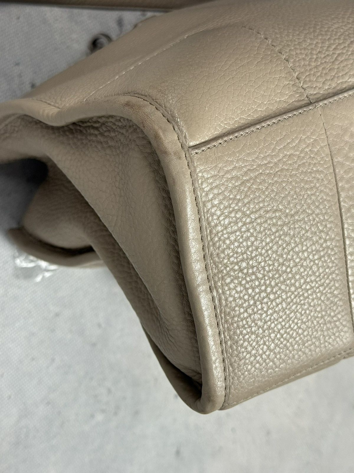 Tory Burch Tory Burch Pebbled Leather Tote Shoulder Bag Beige Large 00s Size ONE SIZE - 8 Thumbnail