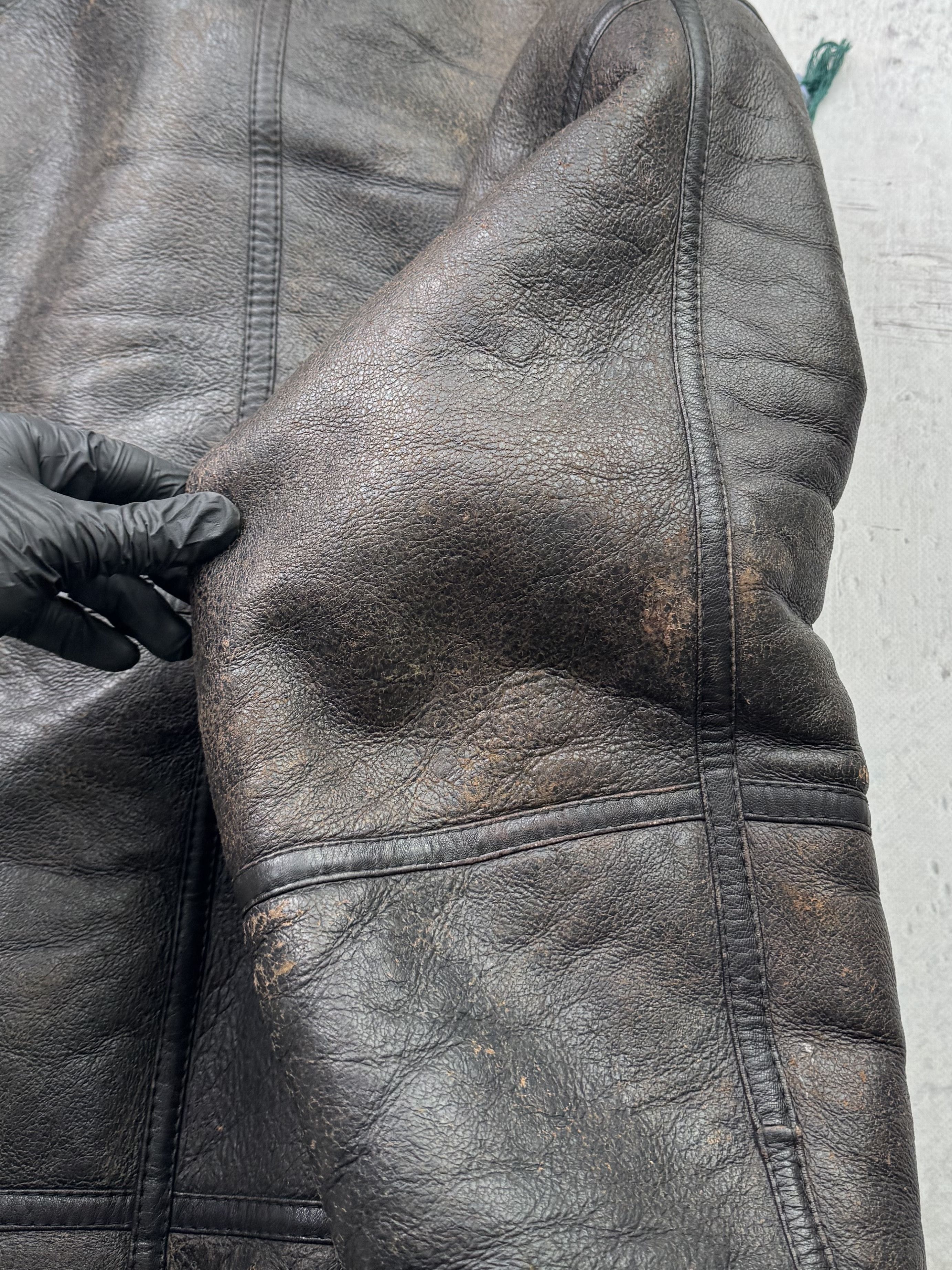 Vintage Vintage Real Sheepskin Jacket A683D15(464) Size US S / EU 44-46 / 1 - 13 Thumbnail