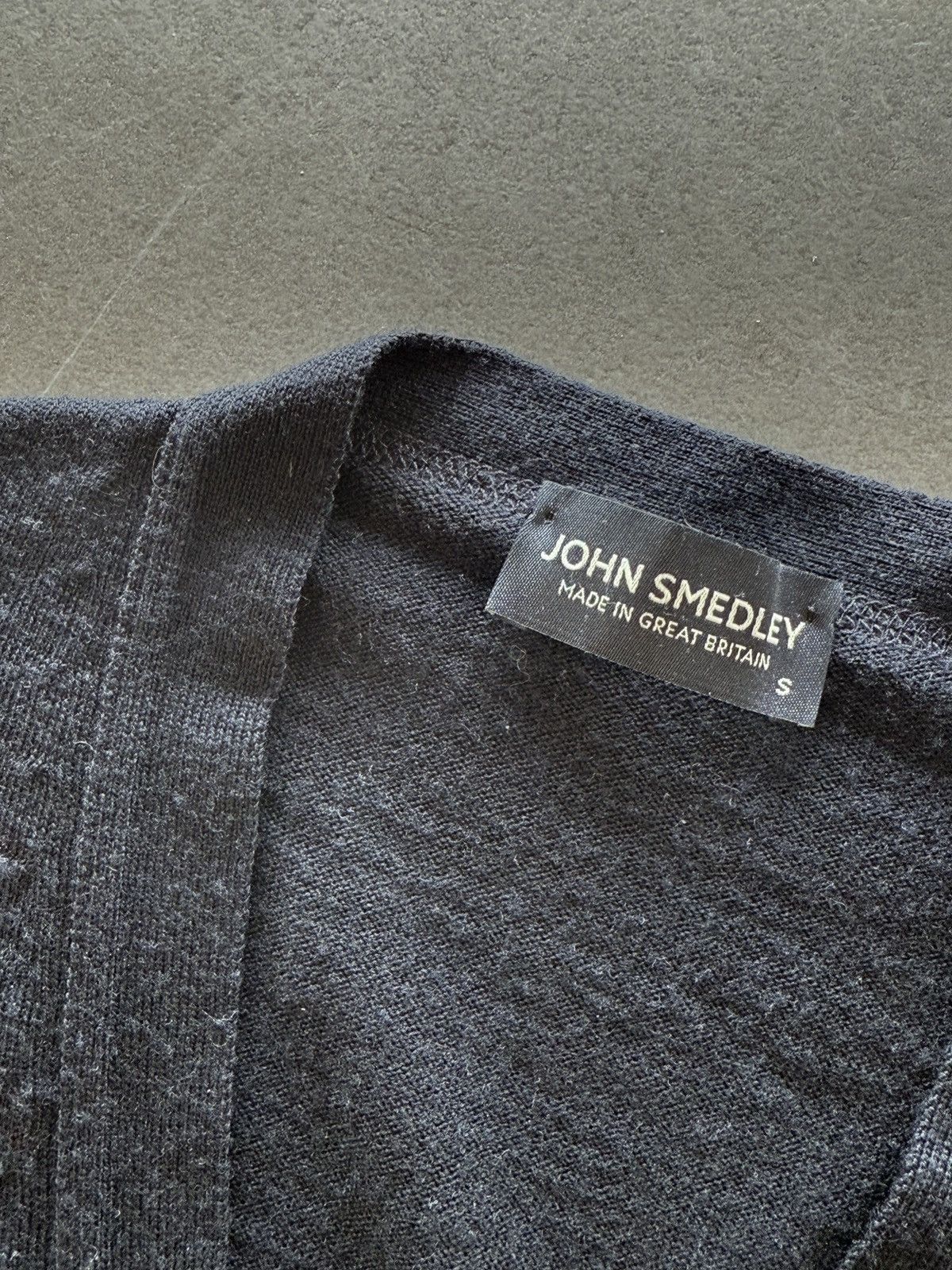John Smedley John Smedley England Extra Fine Merino Wool Knit Men's Vest Size US S / EU 44-46 / 1 - 6 Thumbnail