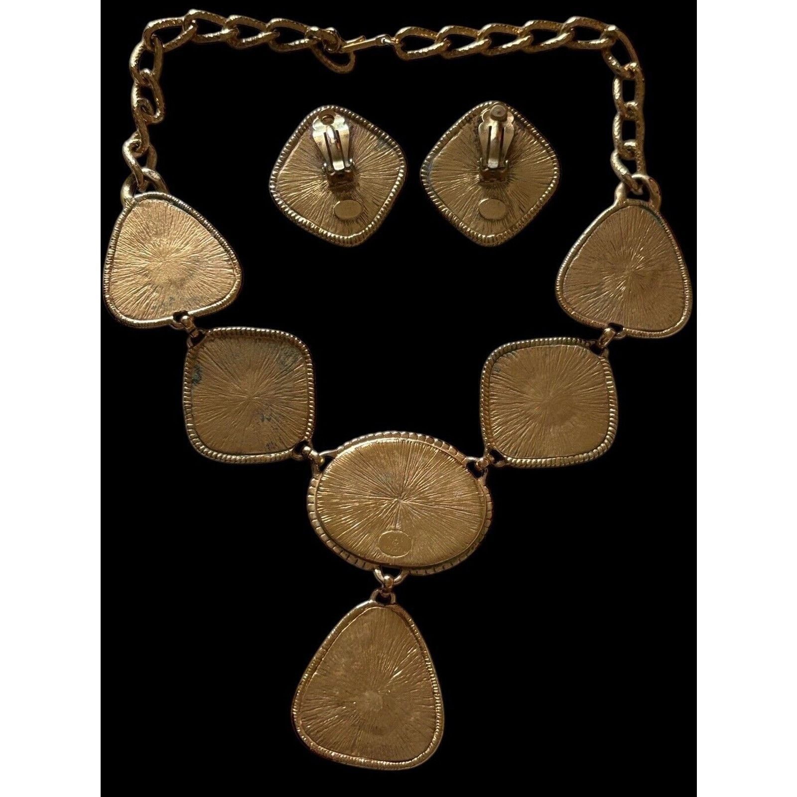 Kenneth Jay Lane Kenneth Jay Lane KJL Avon Gripoix Necklace Earrings Book set Size ONE SIZE - 2 Thumbnail