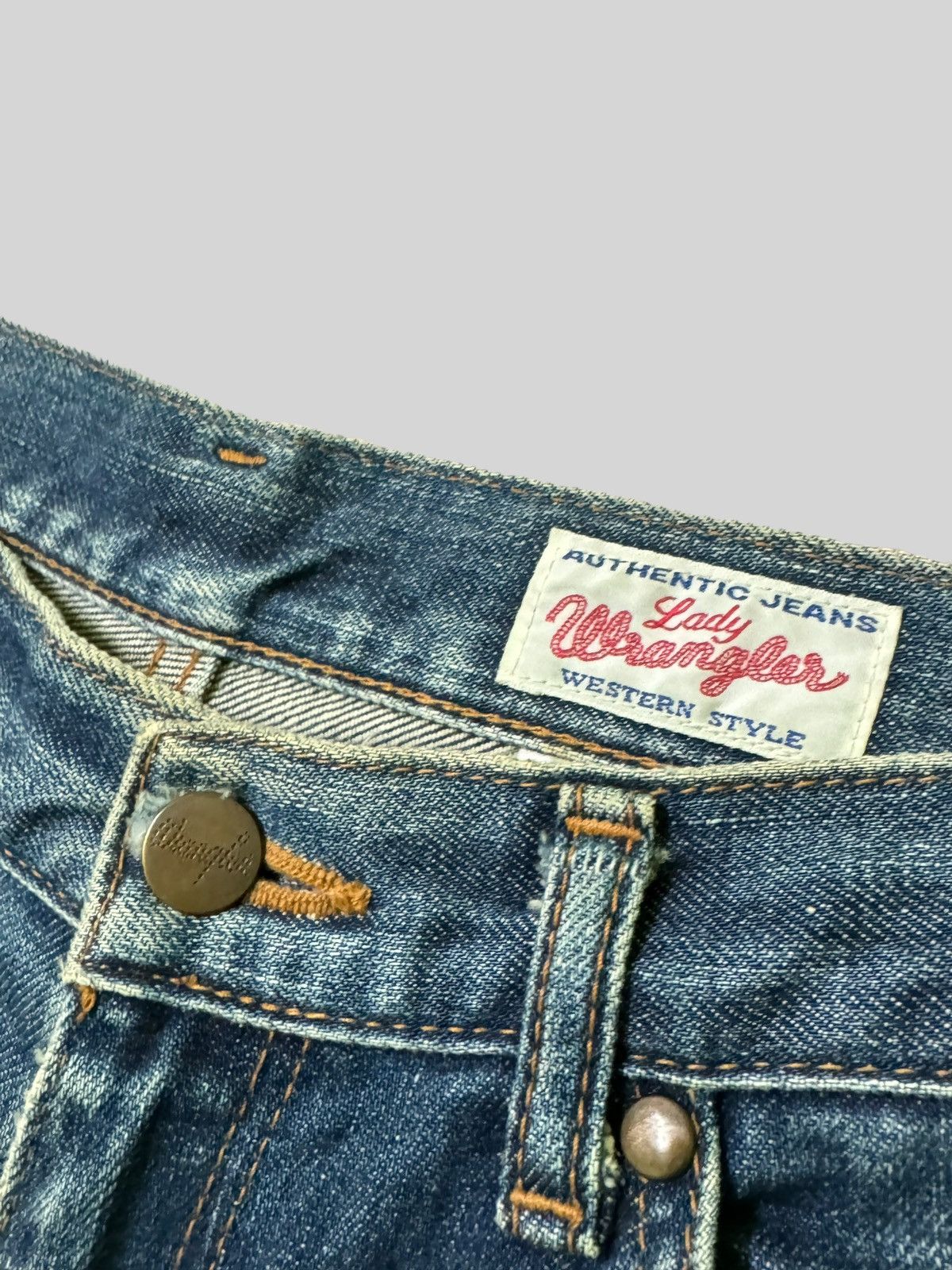 If Six Was Nine × Japanese Brand × Wrangler Vintage Lady Wrangler Baggy Distressed Denim Size US 27 - 7 Thumbnail