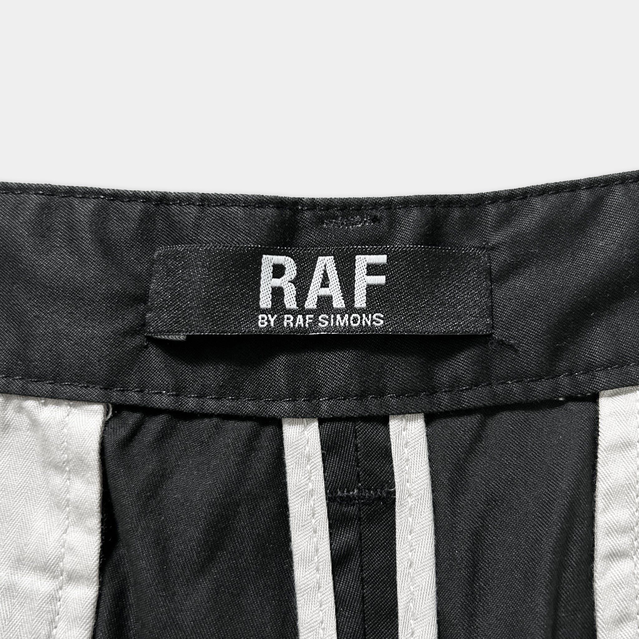 Raf Simons Raf Simons Minimal Black Shorts Size US 32 / EU 48 - 2 Thumbnail