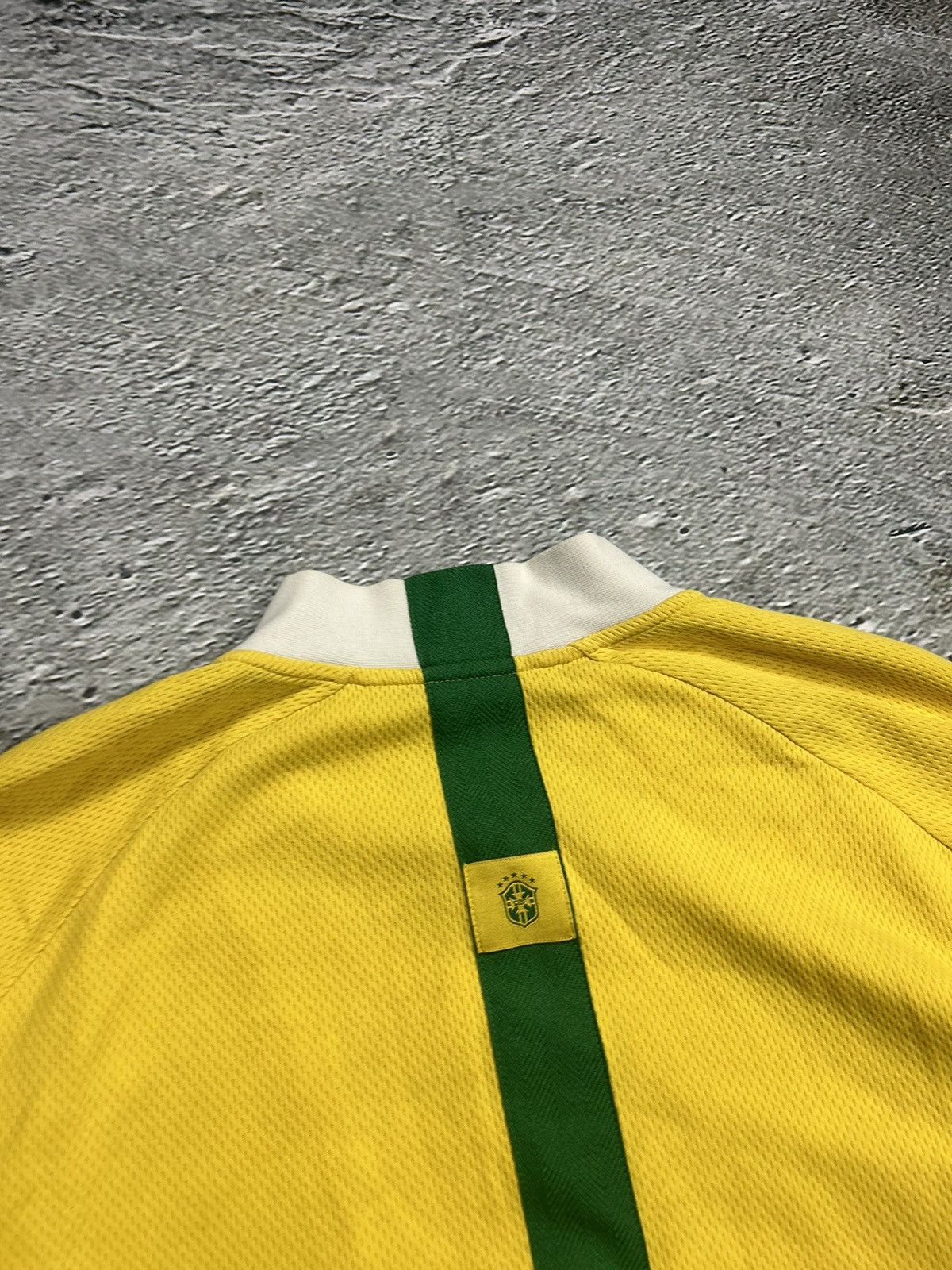 Nike Nike Brazil track jacket 10 Ronaldinho vintage yellow Size US XL / EU 56 / 4 - 8 Thumbnail
