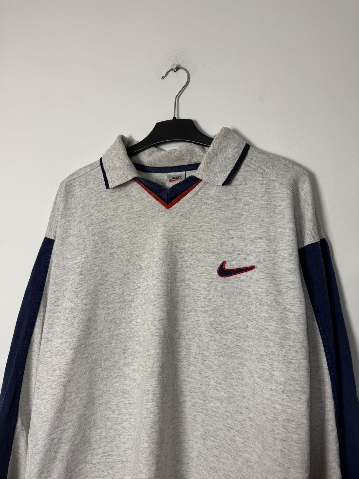 Nike Vintage 90s Nike Swoosh Logo Crewneck Sweatshirt Y2K Size US L / EU 52-54 / 3 - 4 Thumbnail
