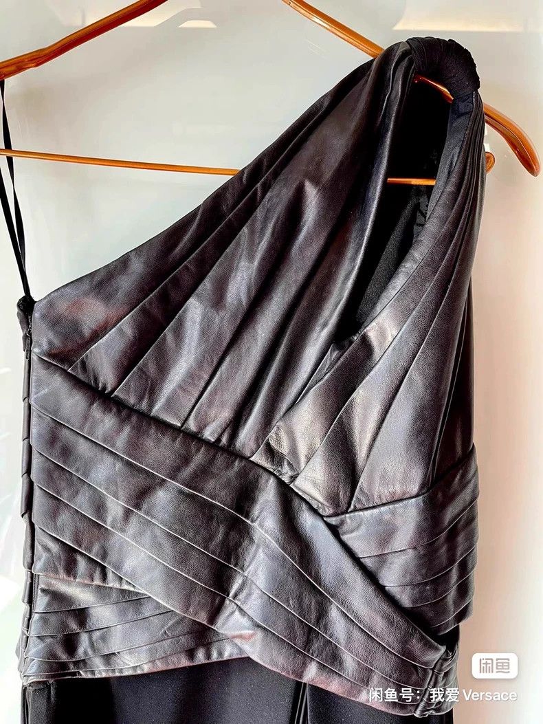 Versace Versace Sheepskin dress Size L / US 10 / IT 46 - 3 Thumbnail
