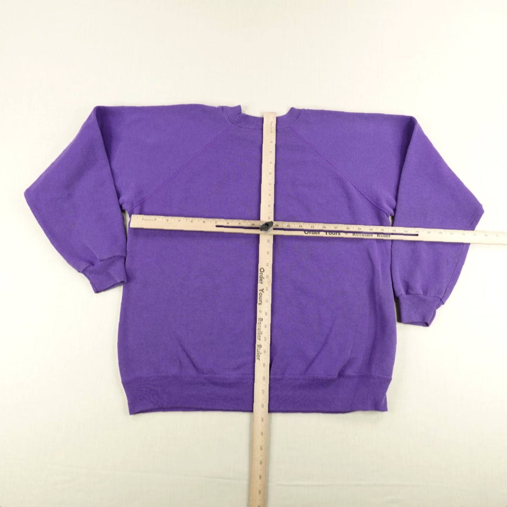 Hanes VINTAGE Hanes Sweatshirt Mens L Purple Crew Pullover 80s Graphic Print Logo Pullover Knit Cotton-Polyester Sweater Size US L / EU 52-54 / 3 - 6 Thumbnail