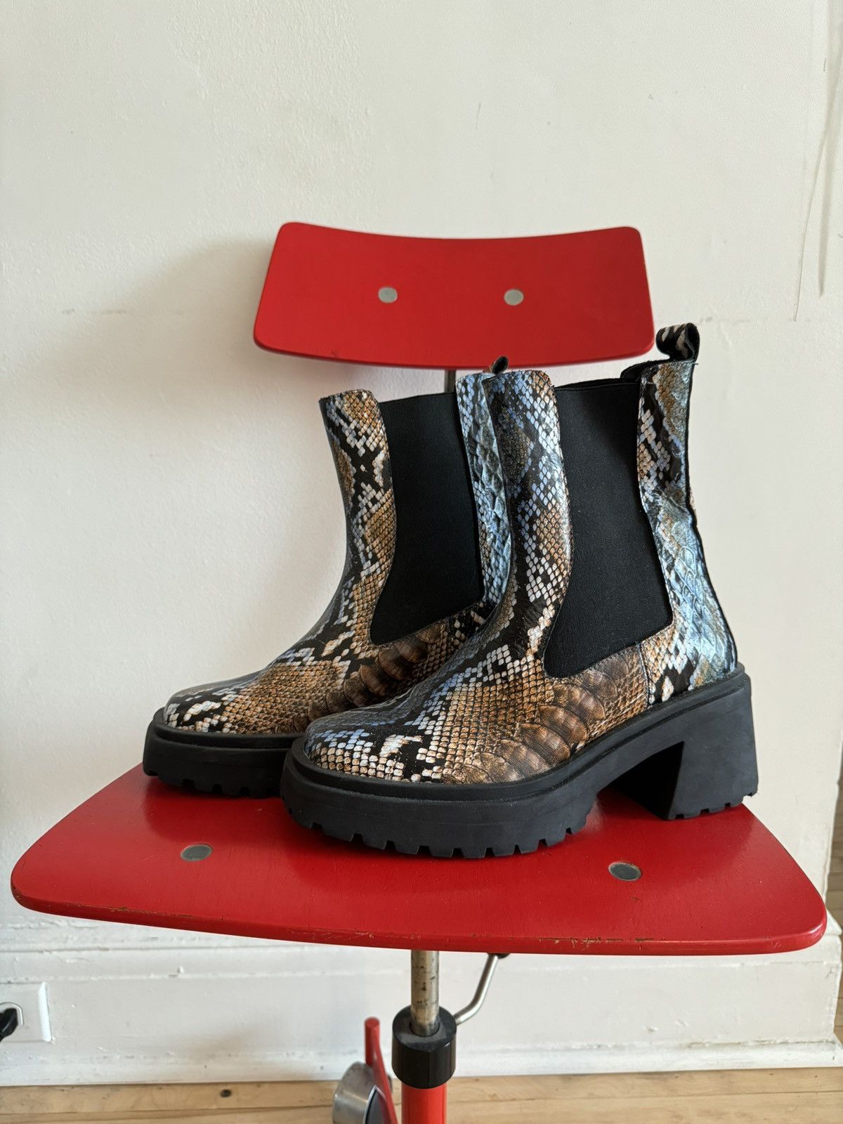 Other Custom Italian Girotti leather boots 8 1/2 Size US 8.5 / IT 38.5 - 1 Thumbnail