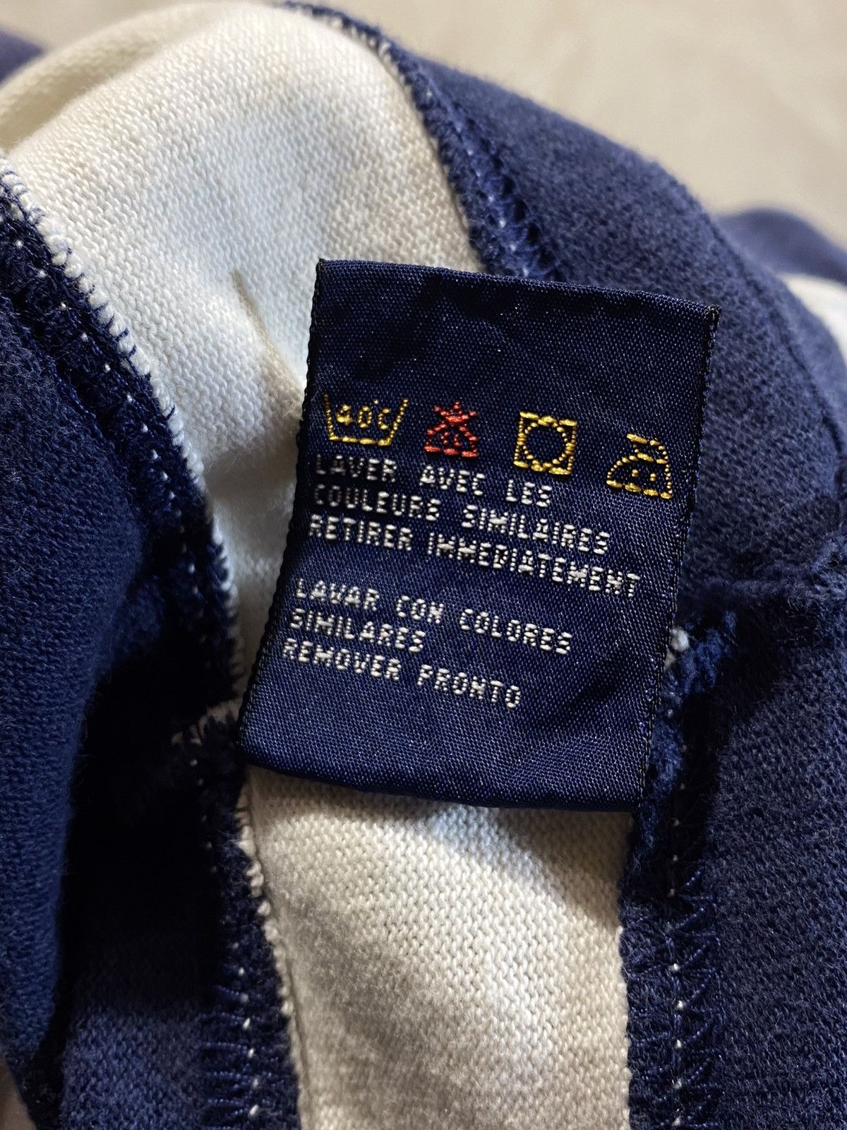 Tommy Hilfiger × Vintage Vintage 90s Tommy Hilfiger y2k streetwear style rugby shirt Size US M / EU 48-50 / 2 - 12 Thumbnail