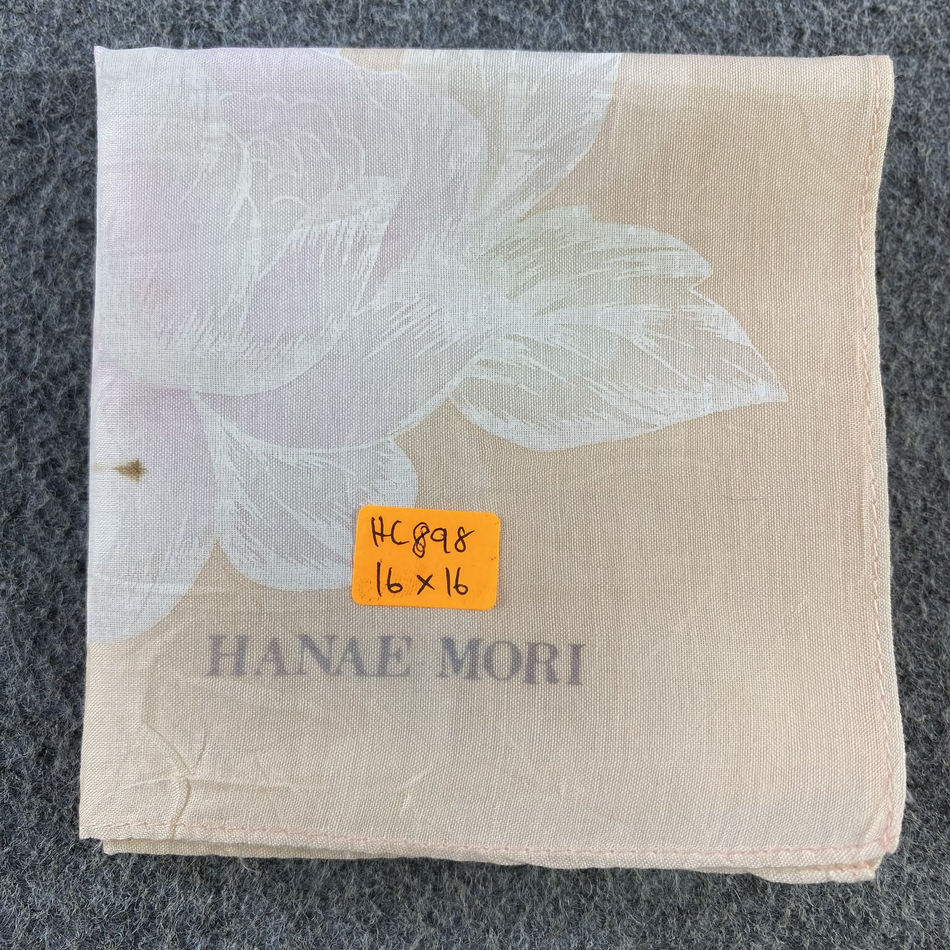 Hanae Mori Hanae Mori Handkerchief/Neckerchief/Bandana HC898 Size ONE SIZE - 5 Thumbnail