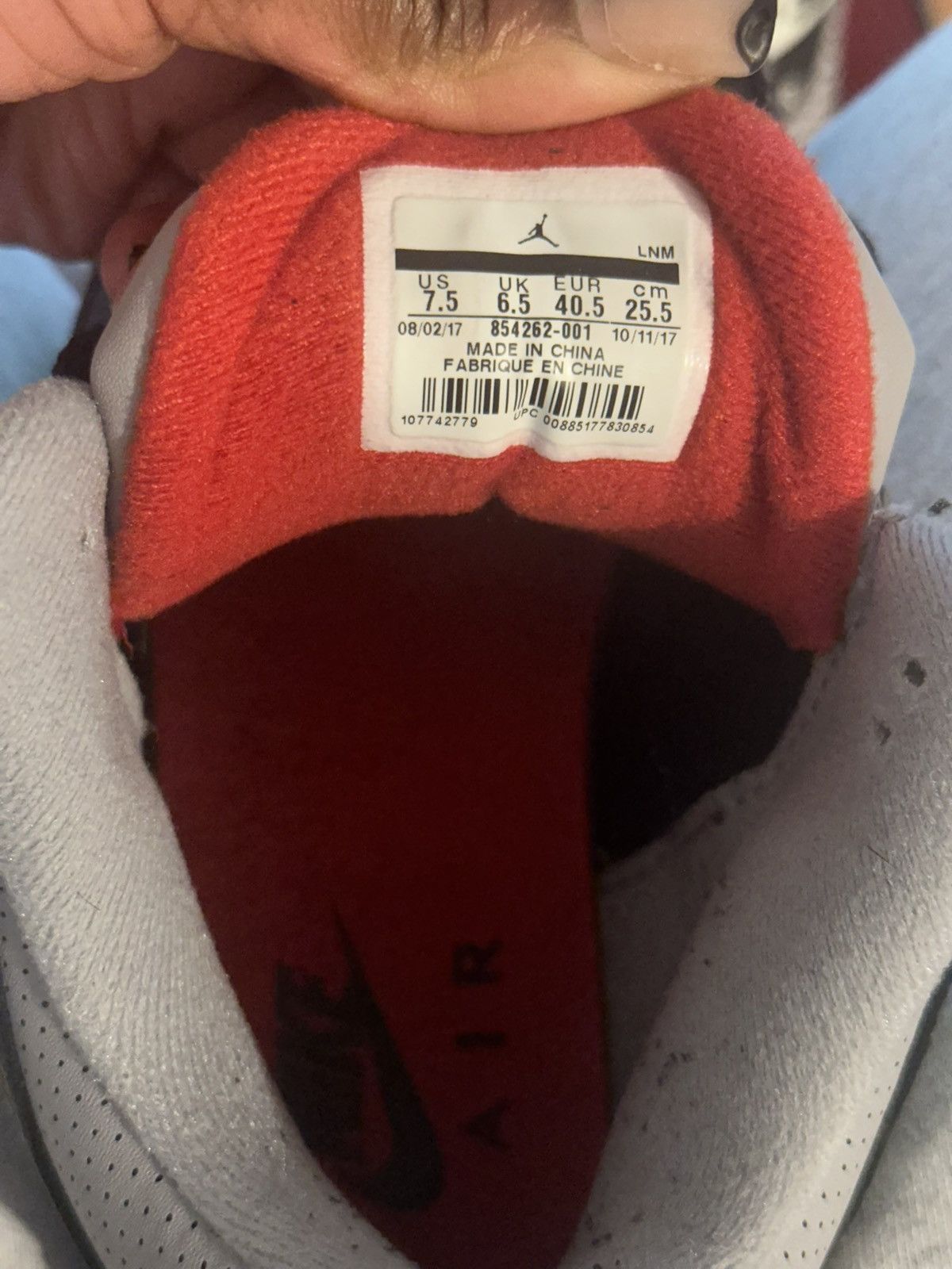 Jordan Brand Air Jordan 3 Cement 2018 Size US 7.5 / EU 40-41 - 9 Thumbnail
