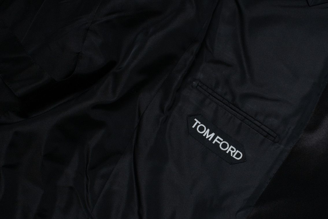Tom Ford Tom Ford, Black O’Connor tuxedo jacket in black Size 52R - 6 Thumbnail
