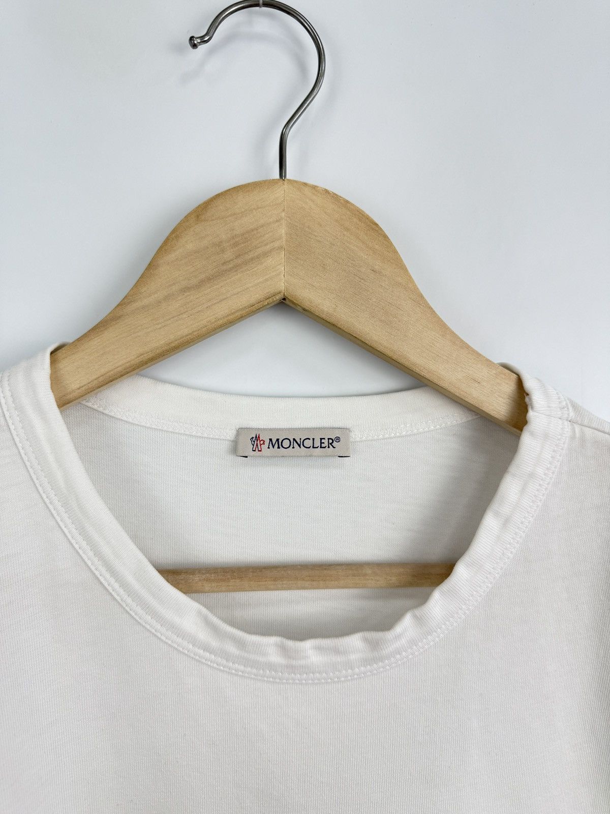 Moncler 🇮🇹 Moncler Press Stars T-Shirt Rare Retro Hype Y2K Size US XL / EU 56 / 4 - 5 Thumbnail