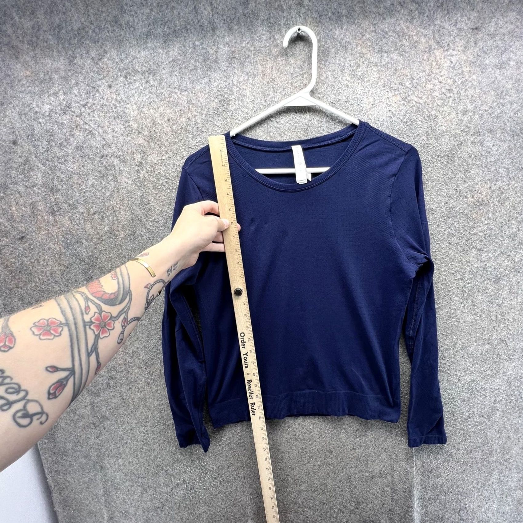 Athleta VINTAGE? No. Size S / US 4 / IT 40 - 5 Thumbnail